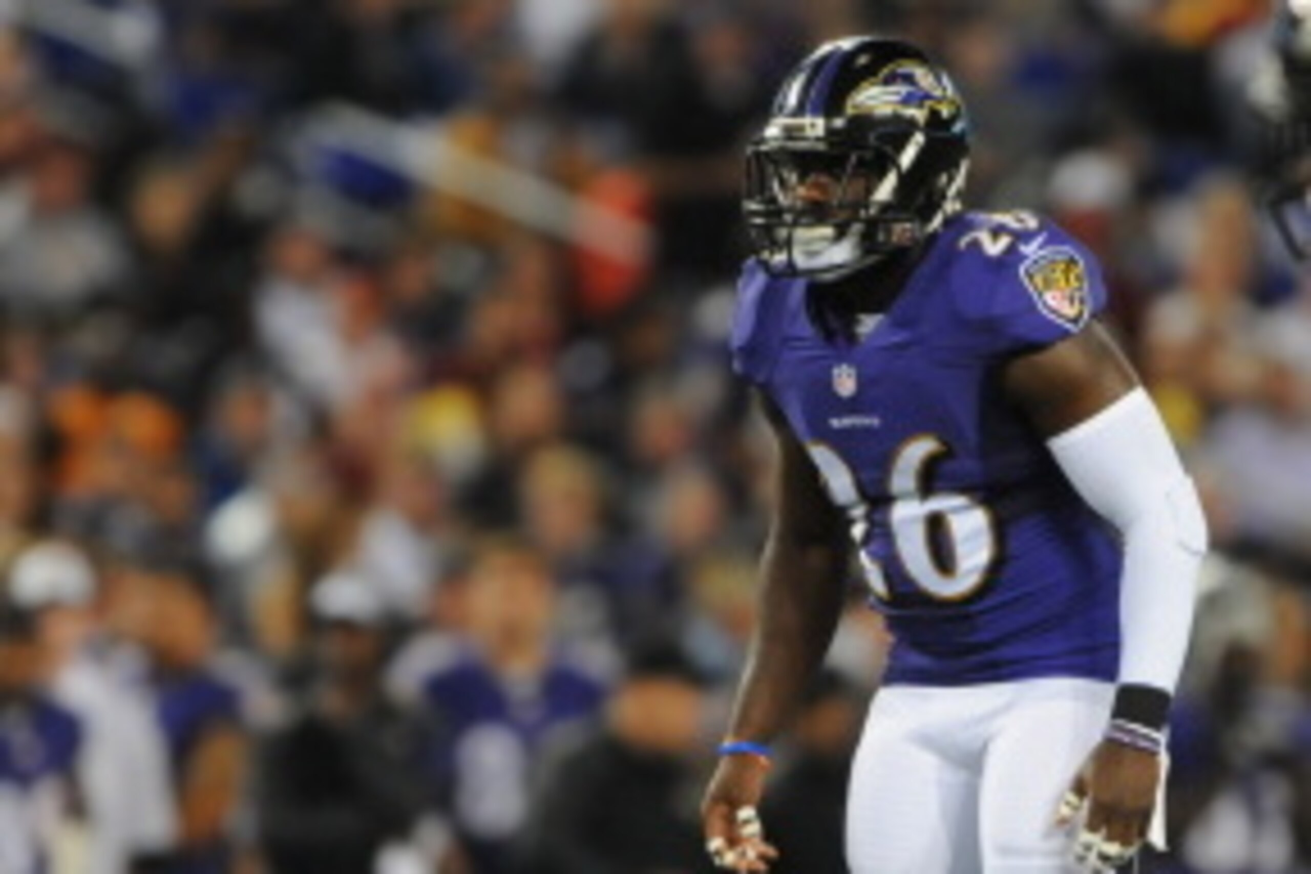BALTIMORE, MD - AUGUST 23:  Free safety Matt Elam #26 of the Baltimore Ravens defends against the Washington Redskins during a preseason game at M&T Bank Stadium on August 23, 2014 in Baltimore, Maryland.  (Photo by Larry French/Getty Images)