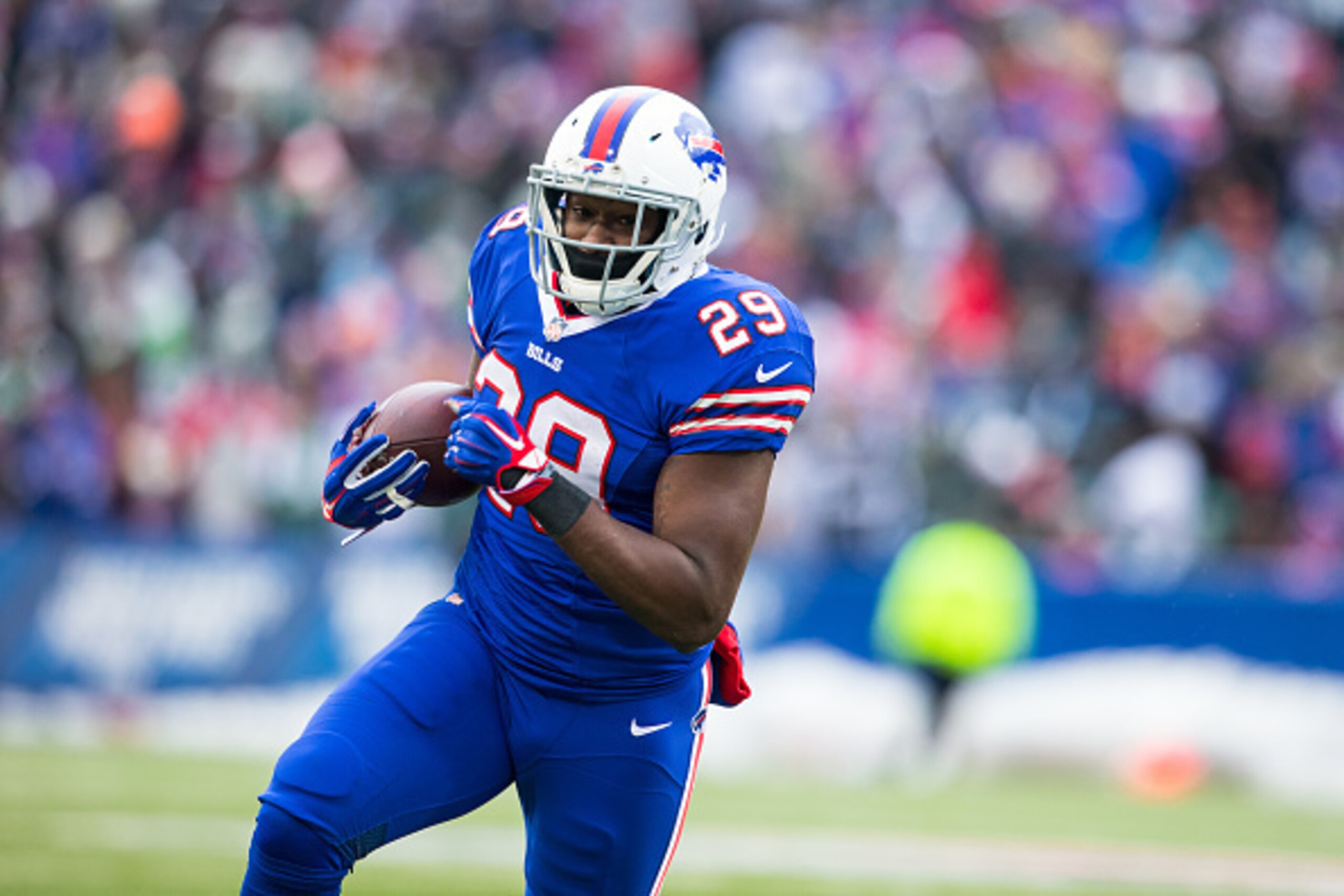 ORCHARD PARK, NY - JANUARY 03:  Karlos Williams #29 of the Buffalo Bills runs with the ball during the game against the New York Jets on January 3, 2016 at Ralph Wilson Stadium in Orchard Park, New York.  Buffalo Bills defeat New York Jets 22-17.  (Photo 