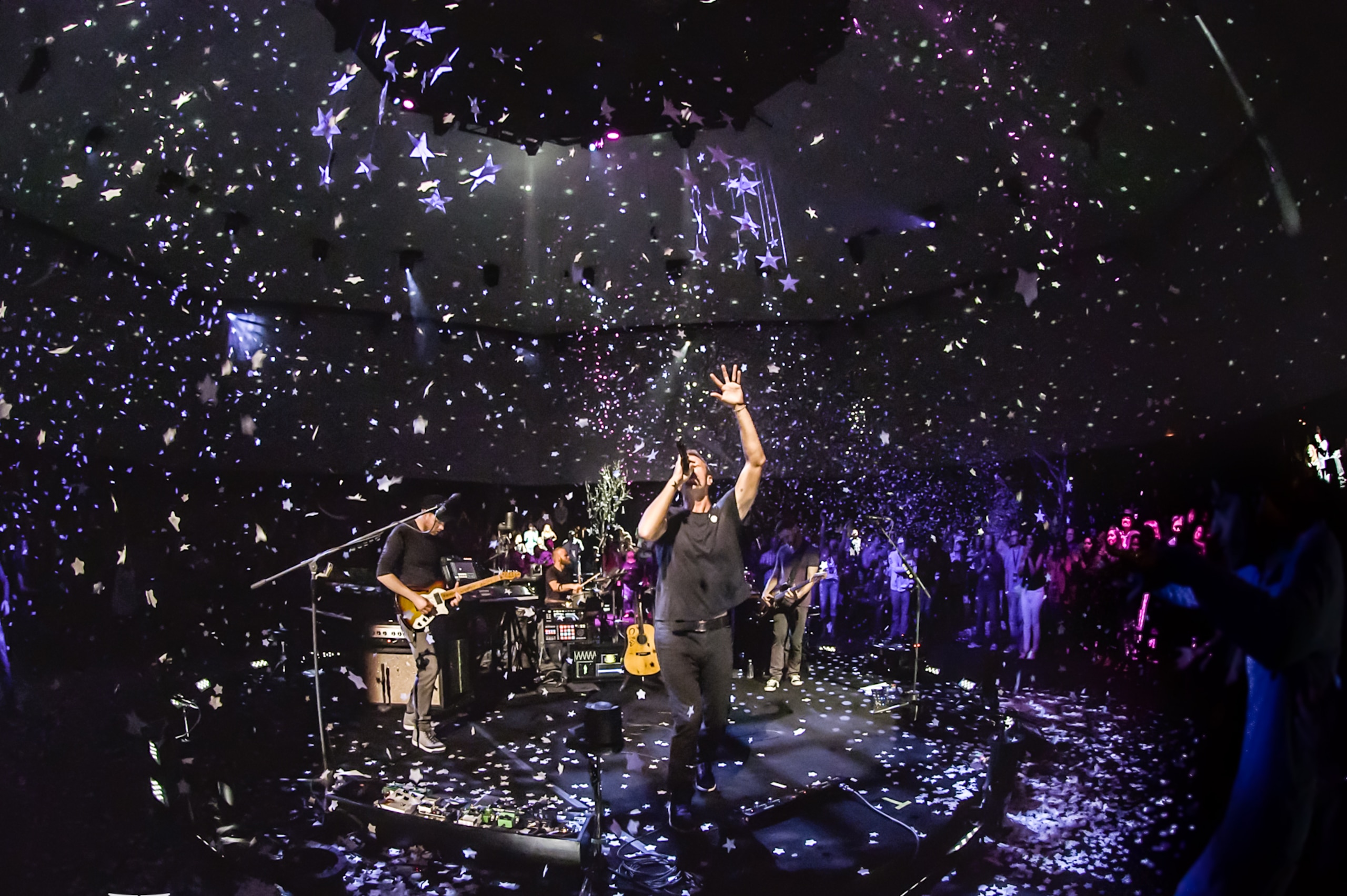 NextVR broadcasted a Coldplay concert in virtual reality.