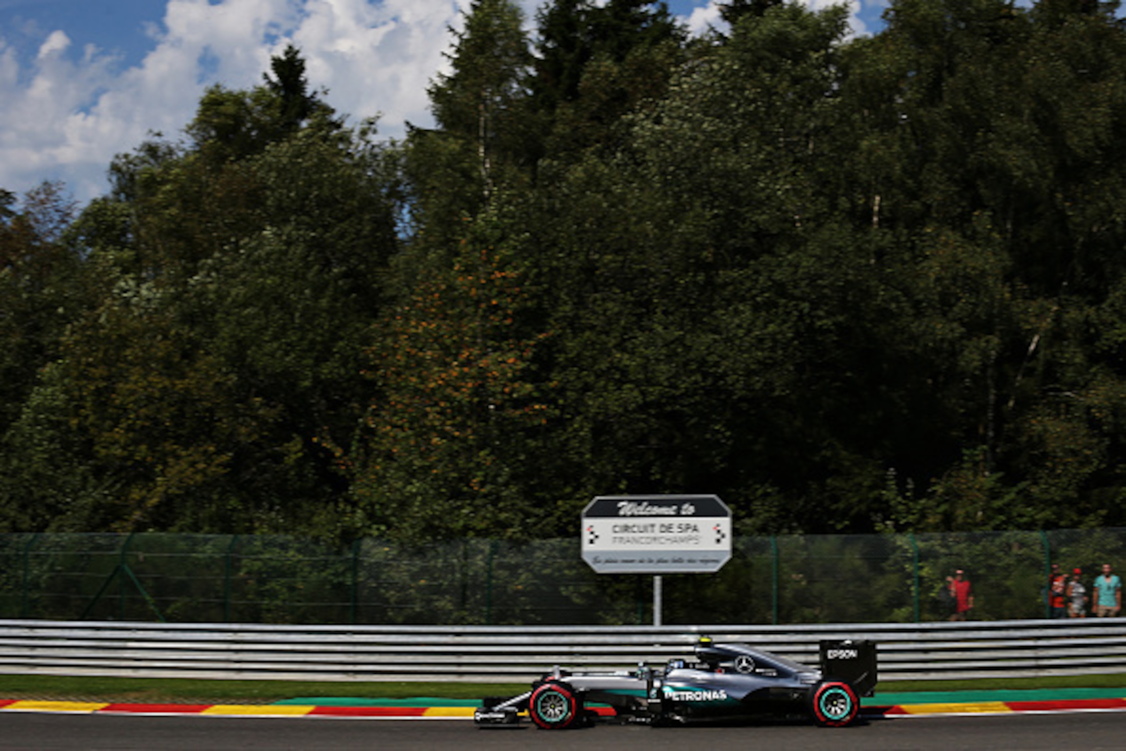 SPA, BELGIUM - AUGUST 27: Nico Rosberg of Germany driving the (6) Mercedes AMG Petronas F1 Team Mercedes F1 WO7 Mercedes PU106C Hybrid turbo on track during final practice for the Formula One Grand Prix of Belgium at Circuit de Spa-Francorchamps on August