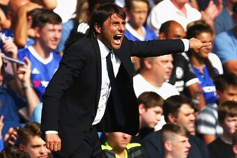 LONDON, ENGLAND - AUGUST 27:  Antonio Conte, Manager of Chelsea reacts during the Premier League match between Chelsea and Burnley at Stamford Bridge on August 27, 2016 in London, England.  (Photo by Steve Bardens/Getty Images)