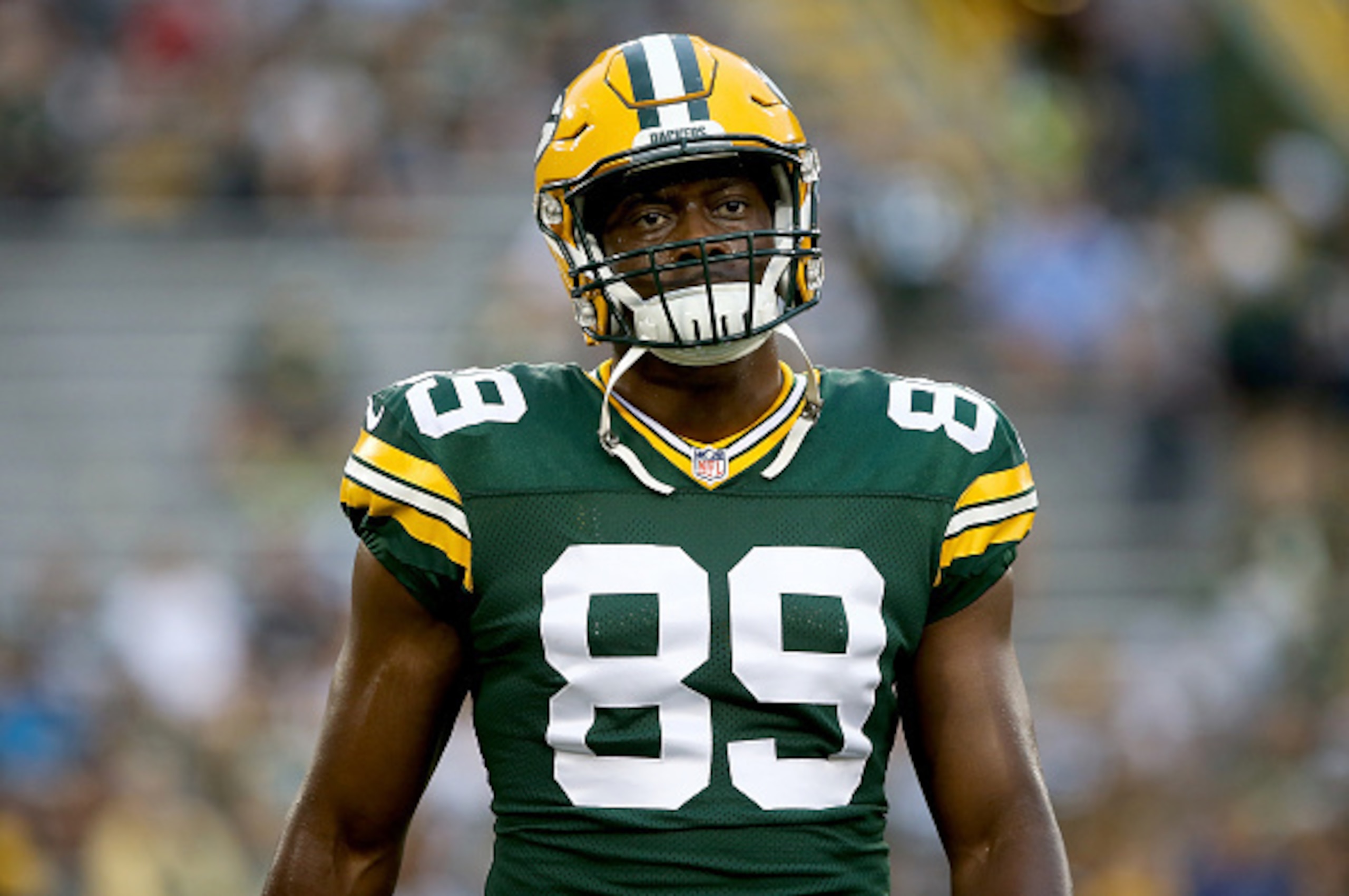 GREEN BAY, WI - AUGUST 12:  Jared Cook #89 of the Green Bay Packers warms up before the game against the Cleveland Browns at Lambeau Field on August 12, 2016 in Green Bay, Wisconsin. (Photo by Dylan Buell/Getty Images)