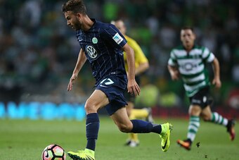 LISBON, PORTUGAL - JULY 30: Wolfsburg's forward Borja Mayoral in action during the Pre Season Friendly match between Sporting CP and Wolfsburg at Estadio Jose Alvalade on July 30, 2016 in Lisbon, Portugal.  (Photo by Gualter Fatia/Getty Images)