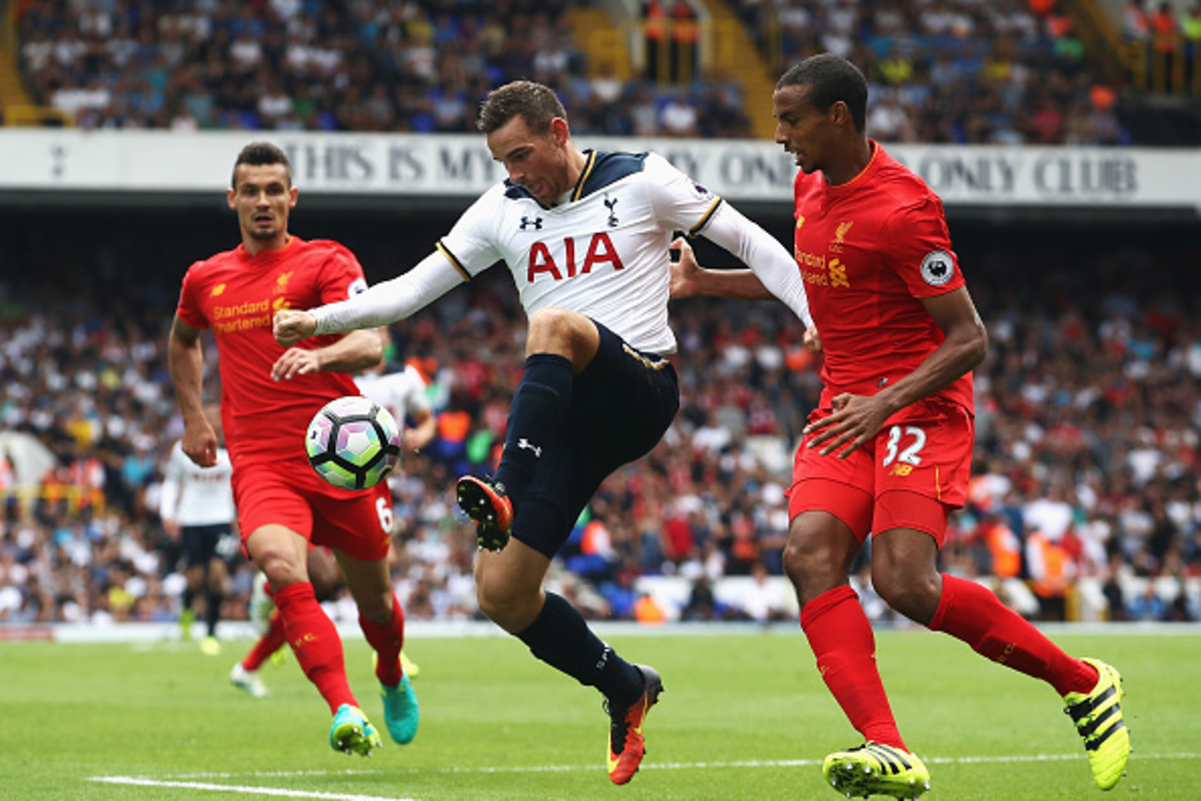 LONDON, ENGLAND - AUGUST 27: Vincent Janssen of Tottenham Hotspur controls the ball during the Premier League match between Tottenham Hotspur and Liverpool at White Hart Lane on August 27, 2016 in London, England.  (Photo by Julian Finney/Getty Images)