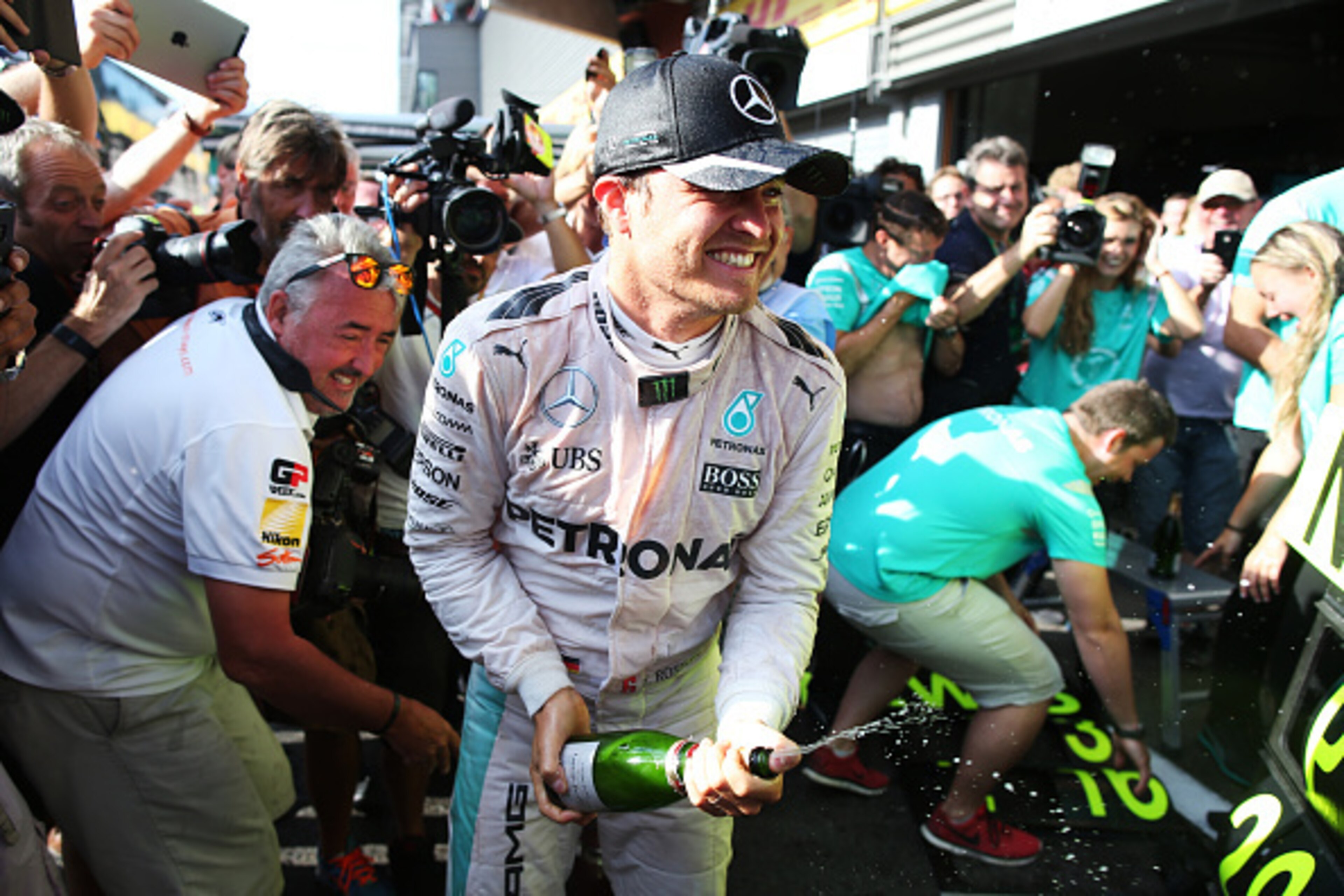 SPA, BELGIUM - AUGUST 28:  Nico Rosberg of Germany and Mercedes GP celebrates his win with his team during the Formula One Grand Prix of Belgium at Circuit de Spa-Francorchamps on August 28, 2016 in Spa, Belgium  (Photo by Charles Coates/Getty Images)