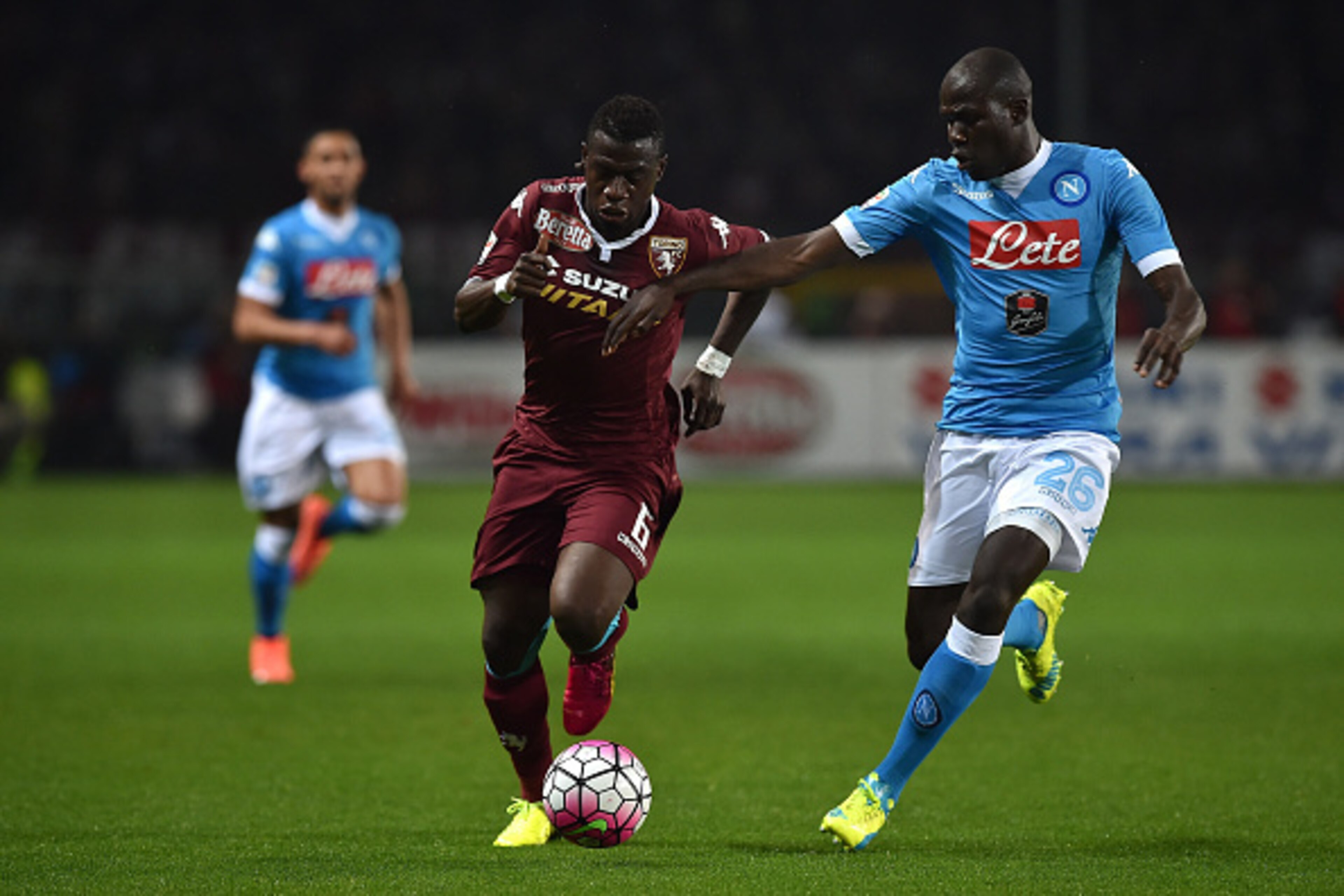 TURIN, ITALY - MAY 08: Afriyie Acquah (L) of Torino FC competes with Kalidou Koulibaly of SSC Napoli during the Serie A match between Torino FC and SSC Napoli at Stadio Olimpico di Torino on May 8, 2016 in Turin, Italy. (Photo by Valerio Pennicino/Getty TURIN, ITALY - MAY 08: Afriyie Acquah (L) of Torino FC competes with Kalidou Koulibaly of SSC Napoli during the Serie A match between Torino FC and SSC Napoli at Stadio Olimpico di Torino on May 8, 2016 in Turin, Italy. (Photo by Valerio Pennicino/Getty