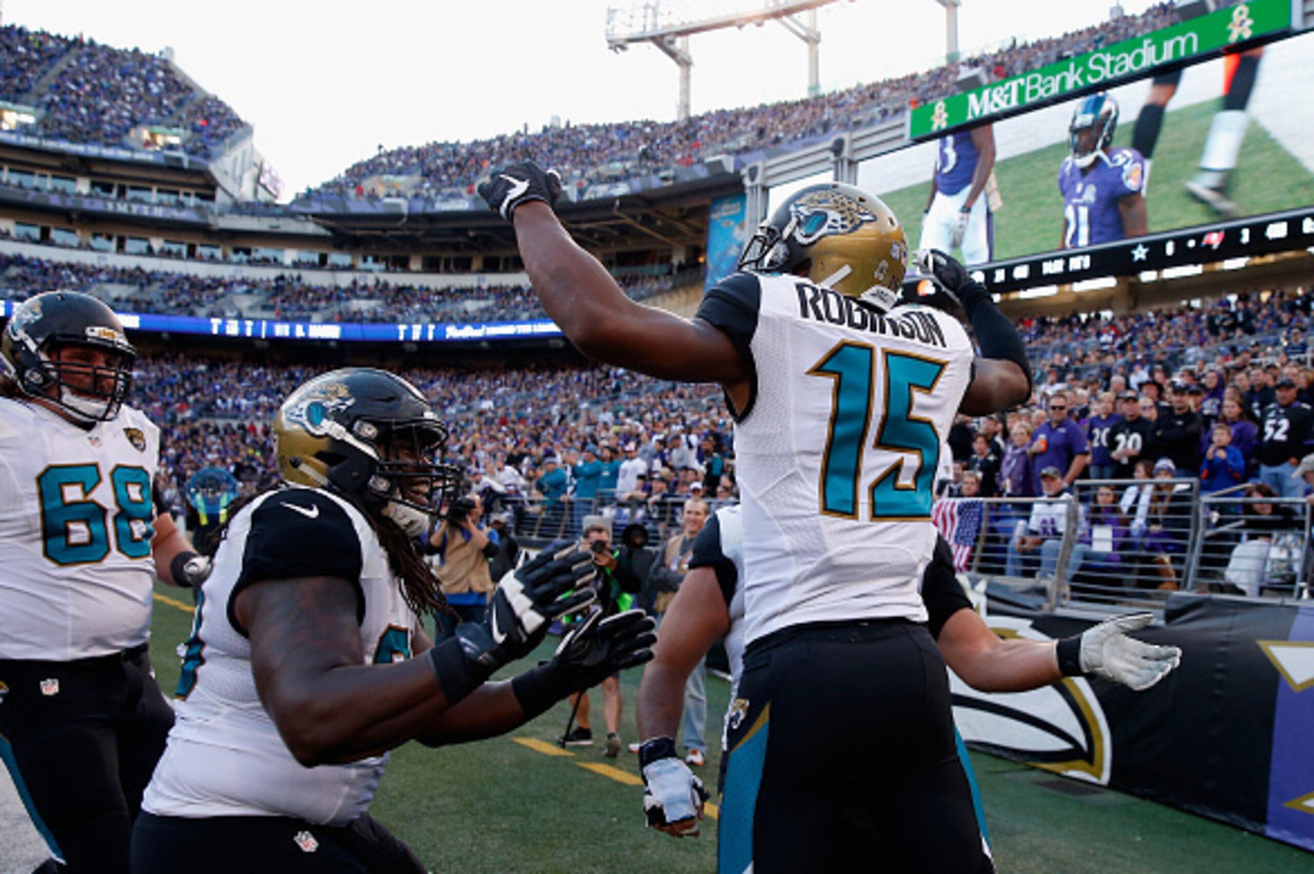 BALTIMORE, MD - NOVEMBER 15:  Allen Robinson #15 of the Jacksonville Jaguars celebrates after catching a second half touchdown pass against the Baltimore Ravens at M&T Bank Stadium on November 15, 2015 in Baltimore, Maryland.  (Photo by Rob Carr/Getty Ima