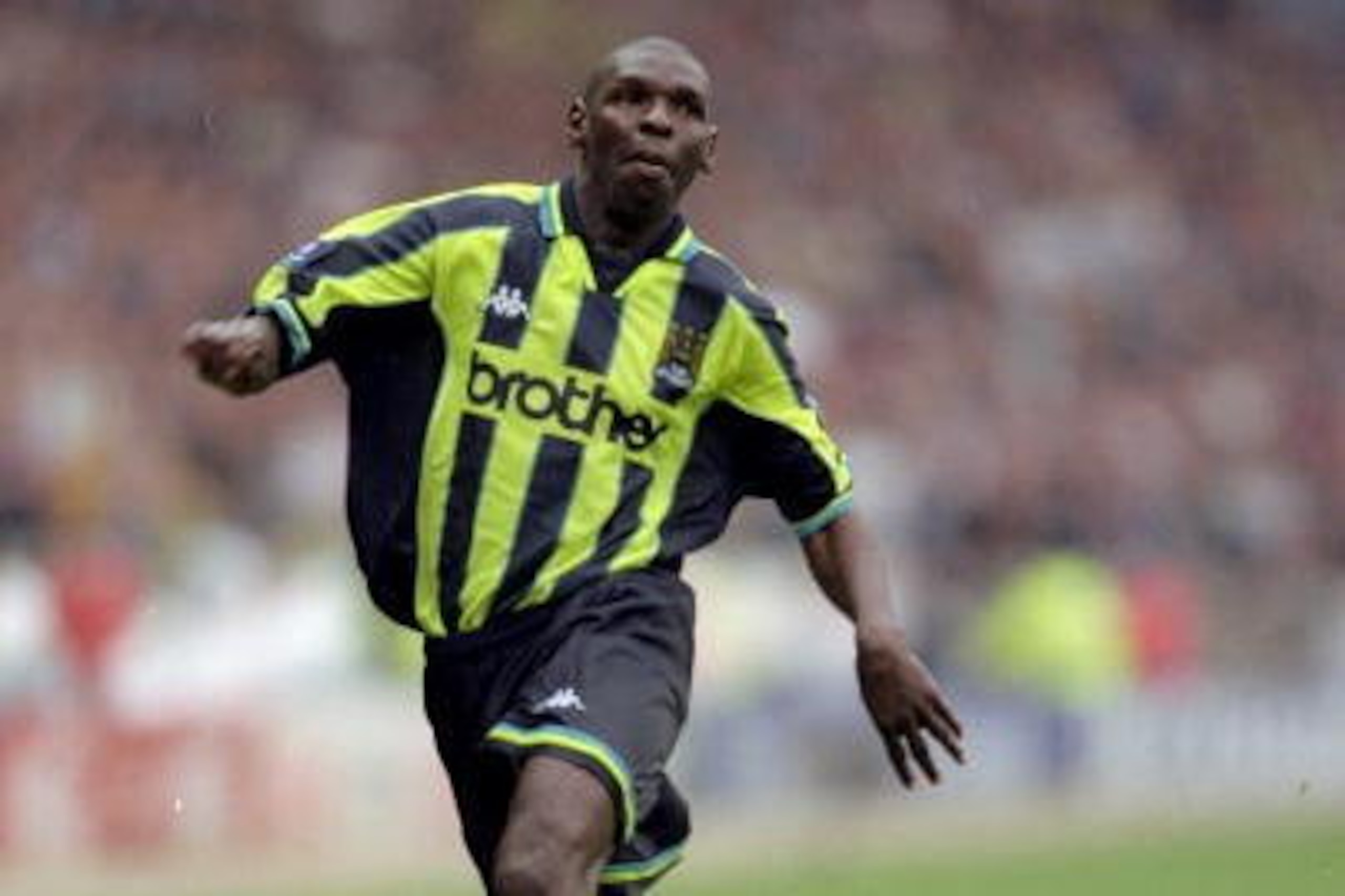 30 May 1999:  Shaun Goater of Manchester City in action during the Nationwide Division Two Play-Off Final match against Gillingham played at Wembley Stadium in London, England.  The match finished in a 2-2 draw after extra-time and in the penalty shoot-ou