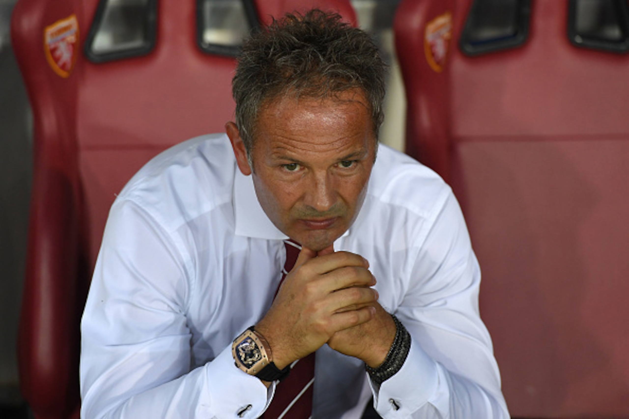 TURIN, ITALY - AUGUST 28:  FC Torino head coach Sinisa Mihajlovic looks on during the Serie A match between FC Torino and Bologna FC at Stadio Olimpico di Torino on August 28, 2016 in Turin, Italy.  (Photo by Valerio Pennicino/Getty Images)