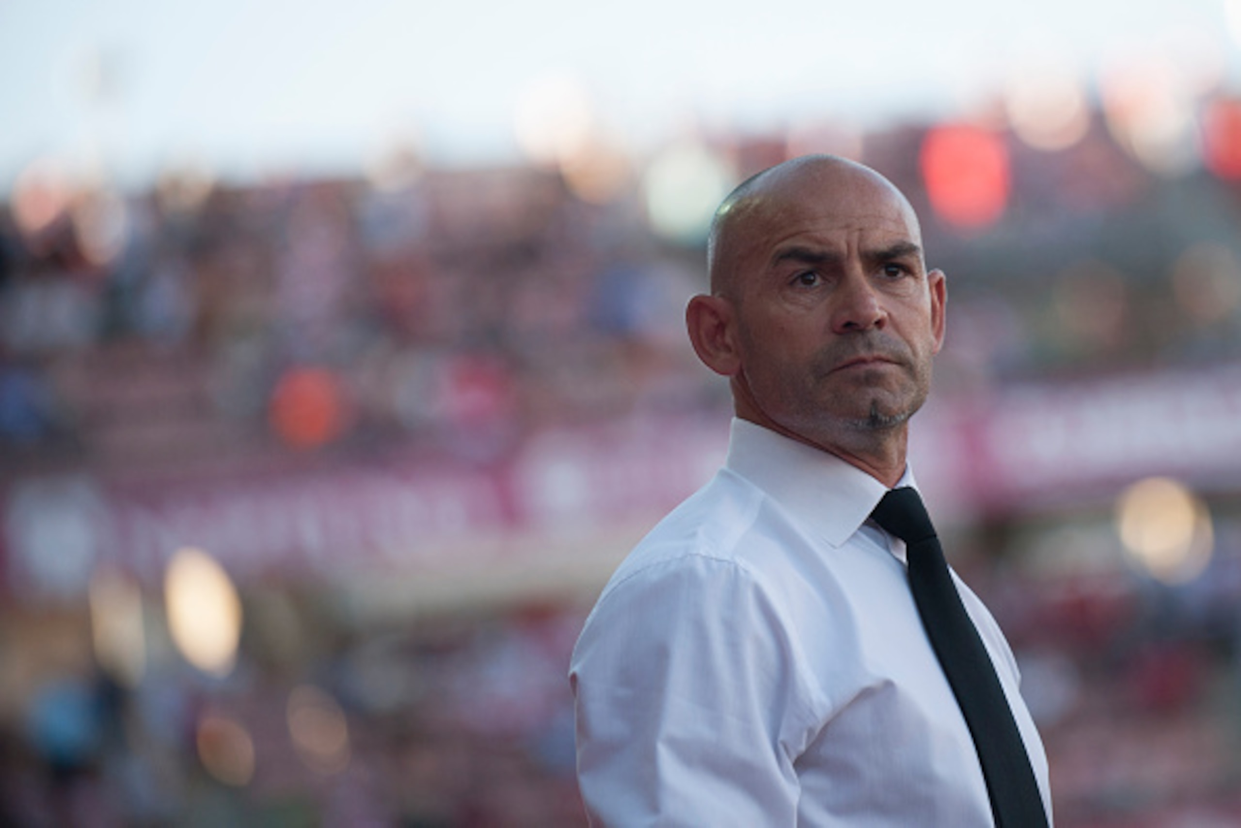 Granada's coach Paco Jemez looks on before the Spanish league football match Granada FC vs Villarreal CF at Nuevo Los Carmenes stadium in Granada on August 20, 2016. / AFP / JORGE GUERRERO        (Photo credit should read JORGE GUERRERO/AFP/Getty Images)