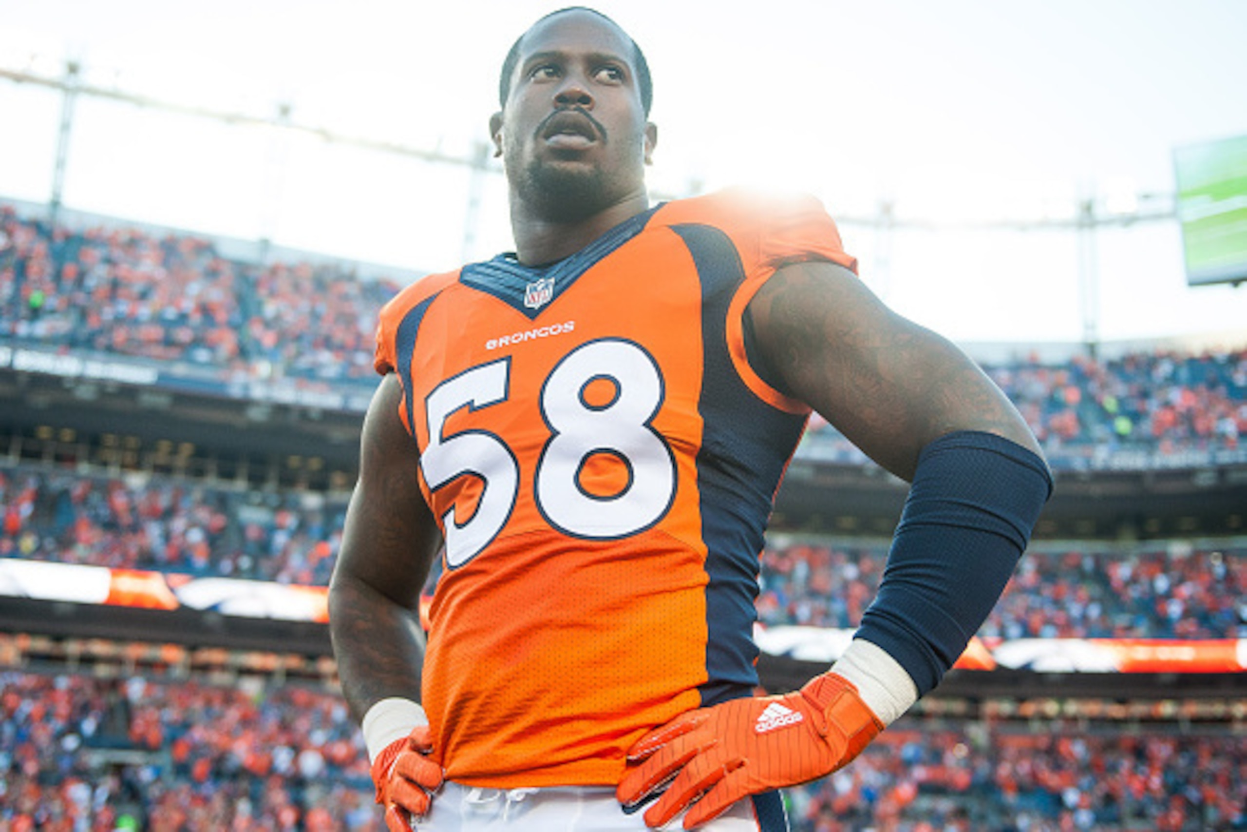 DENVER, CO - AUGUST 20:  Outside linebacker Von Miller #58 of the Denver Broncos stands on the field during player introductions before  a preseason NFL game against the San Francisco 49ers at Sports Authority Field at Mile High on August 20, 2016 in Denv