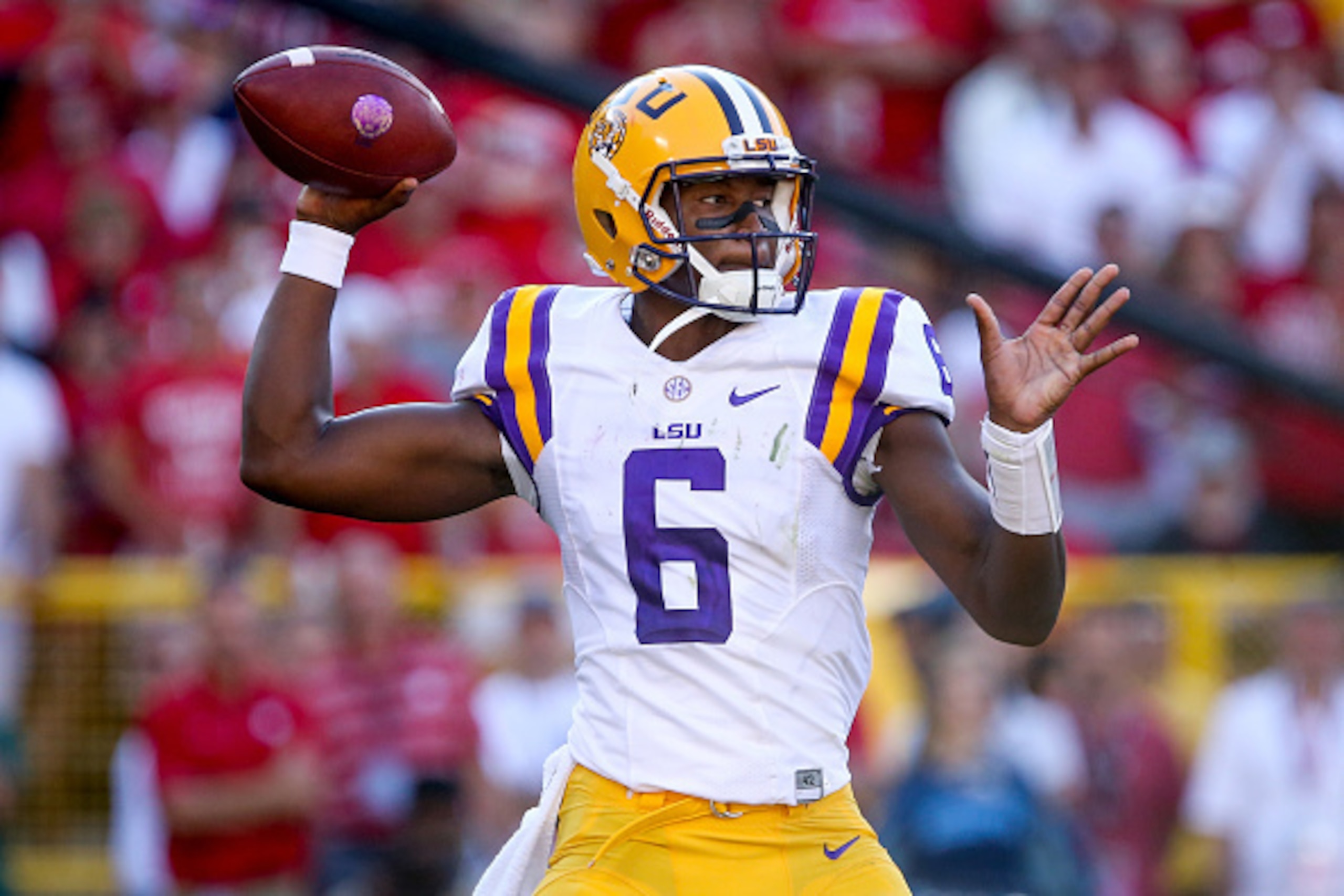 GREEN BAY, WI - SEPTEMBER 3:  Brandon Harris #6 of the LSU Tigers throws a pass in the third quarter against the Wisconsin Badgers at Lambeau Field on September 3, 2016 in Green Bay, Wisconsin. (Photo by Dylan Buell/Getty Images)