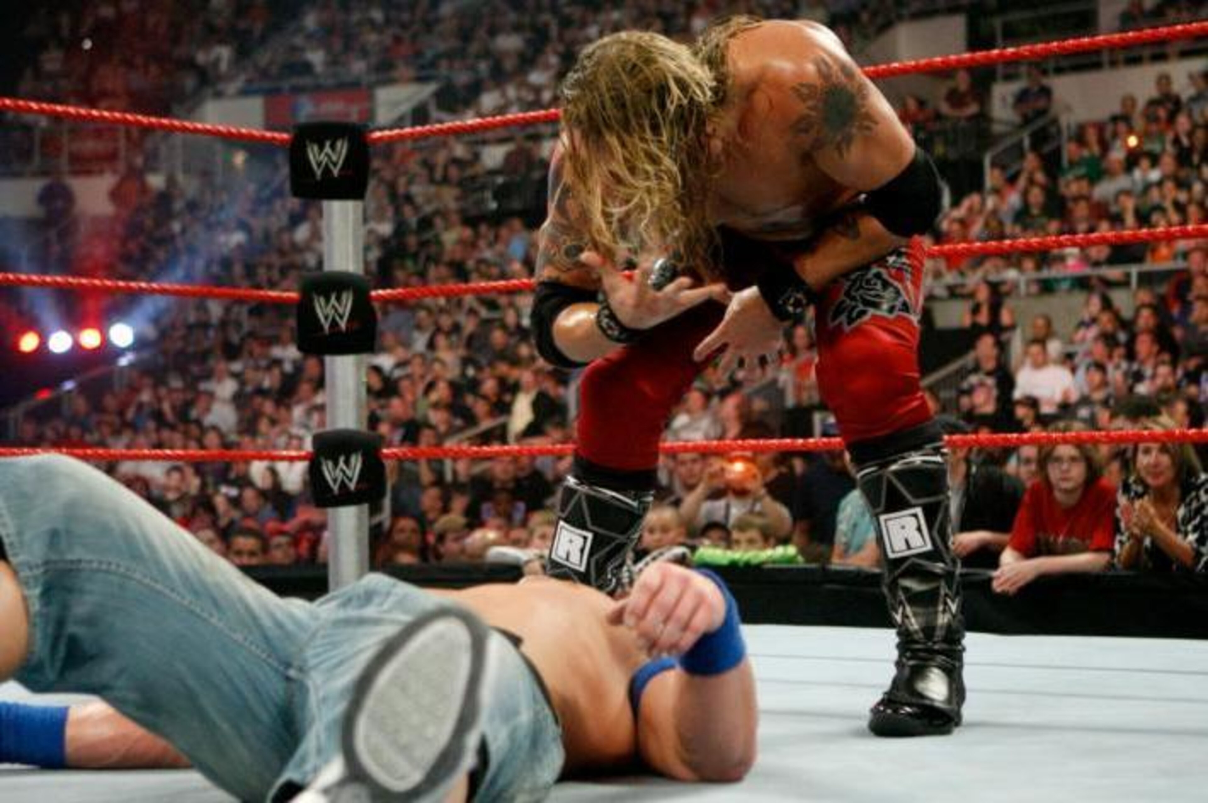 Edge mocks John Cena at Backlash 2009.