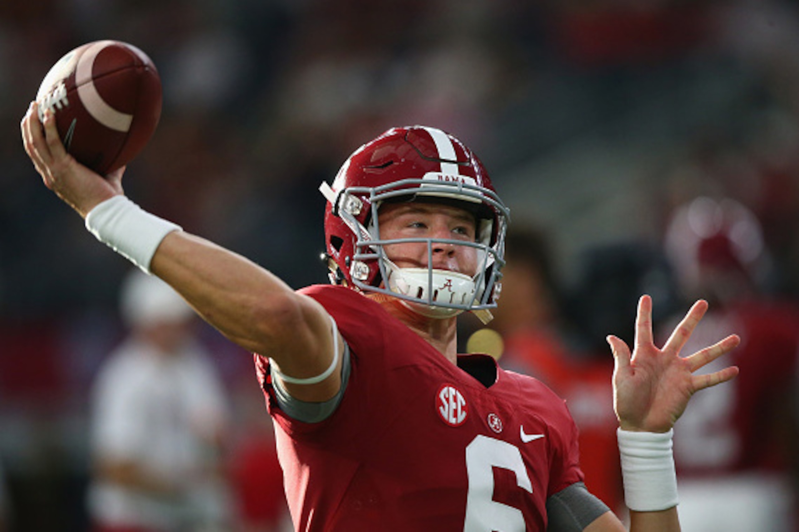ARLINGTON, TX - SEPTEMBER 05:  Blake Barnett #6 of the Alabama Crimson Tide throws before the Advocare Classic against the Wisconsin Badgers at AT&T Stadium on September 5, 2015 in Arlington, Texas.  (Photo by Ronald Martinez/Getty Images)