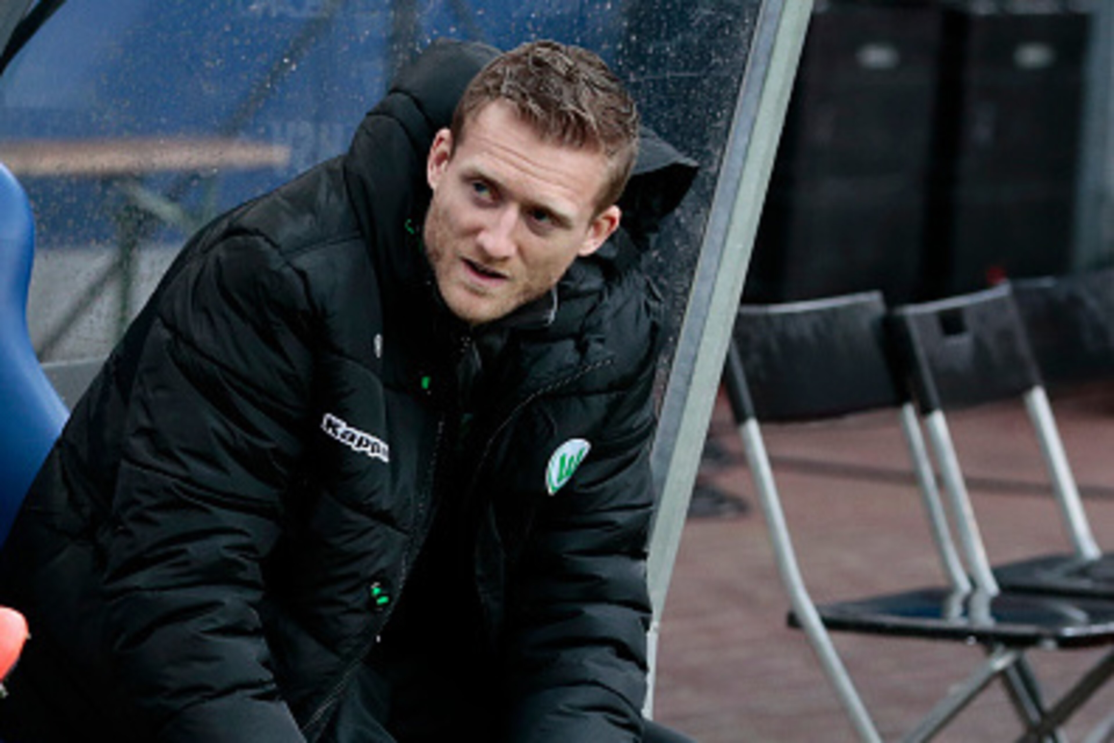 HAMBURG, GERMANY - APRIL 11: Andre Schuerrle of Wolfsburg on the bench during the First Bundesliga match between Hamburger SV and VfL Wolfsburg at at Imtech Arena on April 11, 2015 in Hamburg, Germany. (Photo by Oliver Hardt/Getty Images) HAMBURG, GERMANY - APRIL 11: Andre Schuerrle of Wolfsburg on the bench during the First Bundesliga match between Hamburger SV and VfL Wolfsburg at at Imtech Arena on April 11, 2015 in Hamburg, Germany. (Photo by Oliver Hardt/Getty Images)