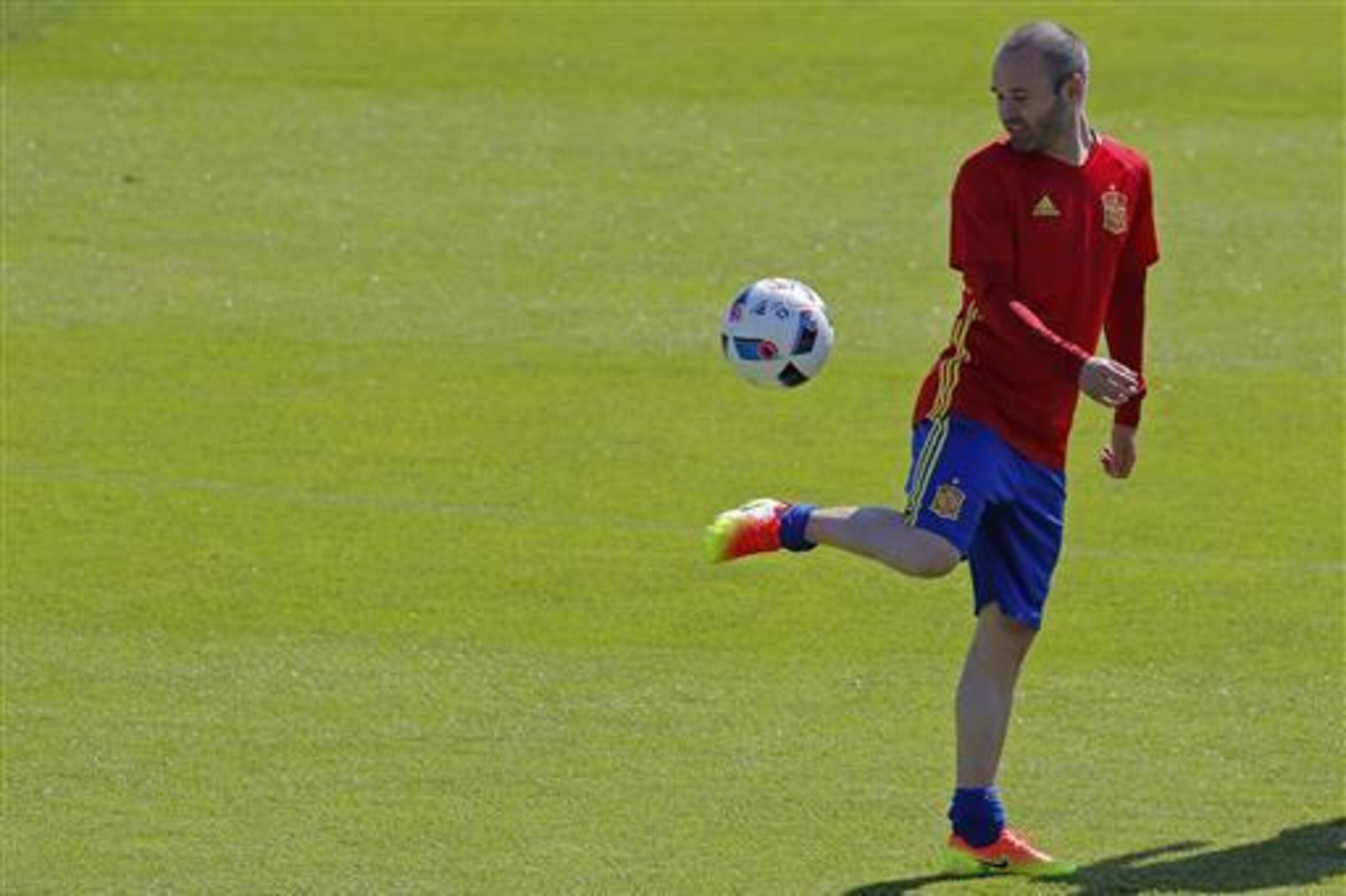 Iniesta asked for help when he needed it.