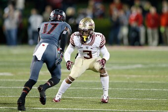 LOUISVILLE, KY - OCTOBER 30: Ronald Darby #3 of the Florida State Seminoles in action against the Louisville Cardinals during the game at Papa John's Cardinal Stadium on October 30, 2014 in Louisville, Kentucky. Florida State defeated Louisville 42-31. (P