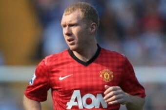 WEST BROMWICH, ENGLAND - MAY 19:  Substitute Paul Scholes of Manchester United in action as he makes his final appearance for the club during the Barclays Premier League match between West Bromwich Albion and Manchester United at The Hawthorns on May 19, 