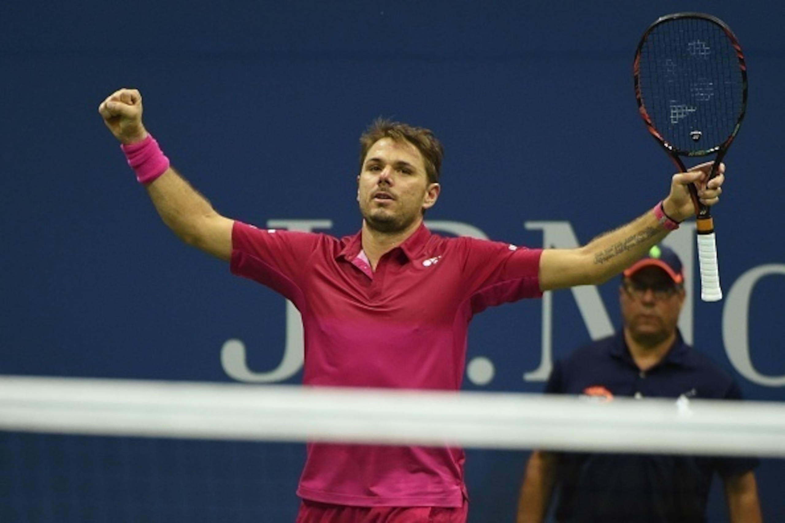 Stan Wawrinka of Switzerland celebrates his victory over Kei Nishikori of Japan during their 2016 US Open men's singles semifinals match at the USTA Billie Jean King National Tennis Center on September 9, 2016 in New York. / AFP / Timothy A. CLARY        