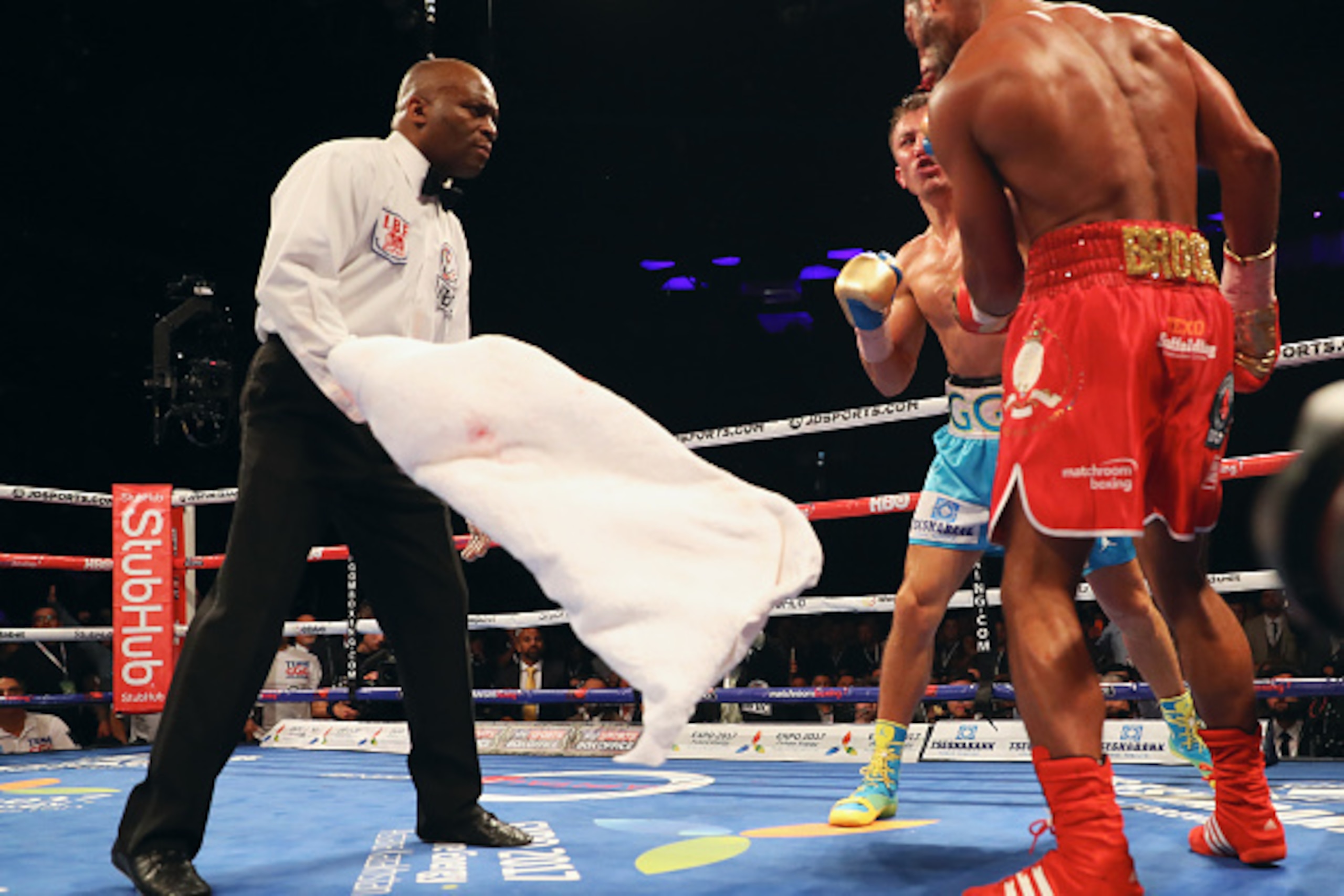 LONDON, ENGLAND - SEPTEMBER 10:  Kell Brook's corner throw in the towel in the fifth round to end the fight during the World Middleweight Title contest between Gennady Golovkin (blue trunks) and Kell Brook (red trunks) at The O2 Arena on September 10, 201