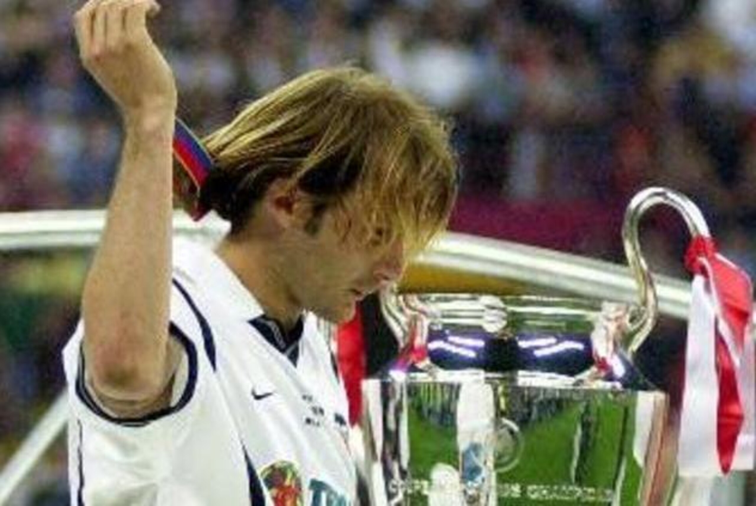 Valencia lost back-to-back Champions League finals in 2000 and 2001. Valencia lost back-to-back Champions League finals in 2000 and 2001.