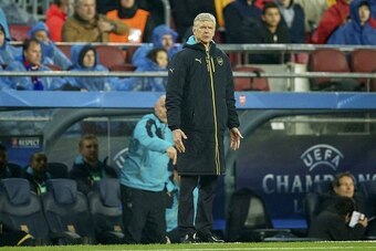 coach Arsene Wenger of Arsenal FC during the UEFA Champions League round of 16 match between FC Barcelona and Arsenal on March 16, 2015 at the CampNou stadium in Barcelona, Spain.(Photo by VI Images via Getty Images)