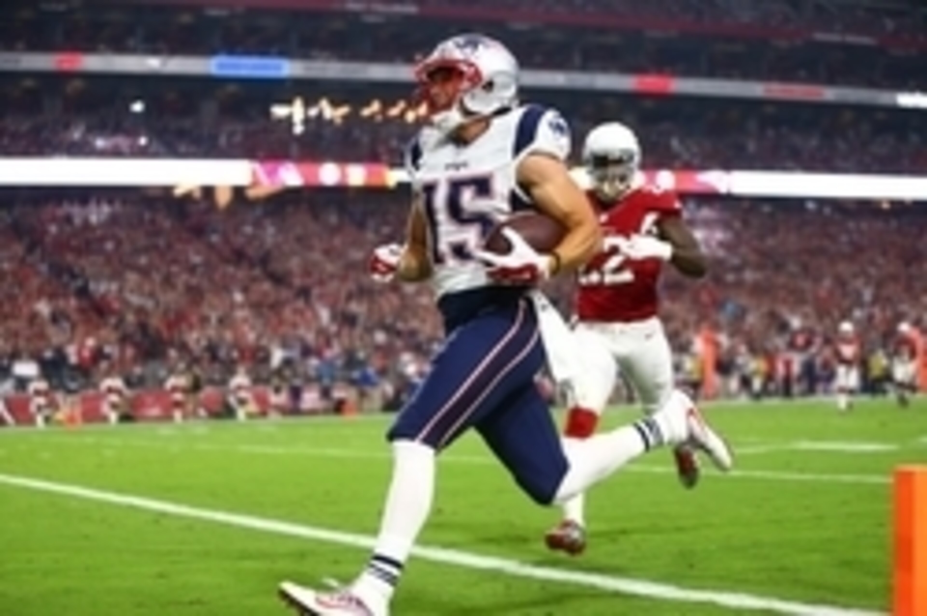 Sep 11, 2016; Glendale, AZ, USA; New England Patriots wide receiver Chris Hogan (15) scores a first quarter touchdown against the Arizona Cardinals at University of Phoenix Stadium. Mandatory Credit: Mark J. Rebilas-USA TODAY Sports