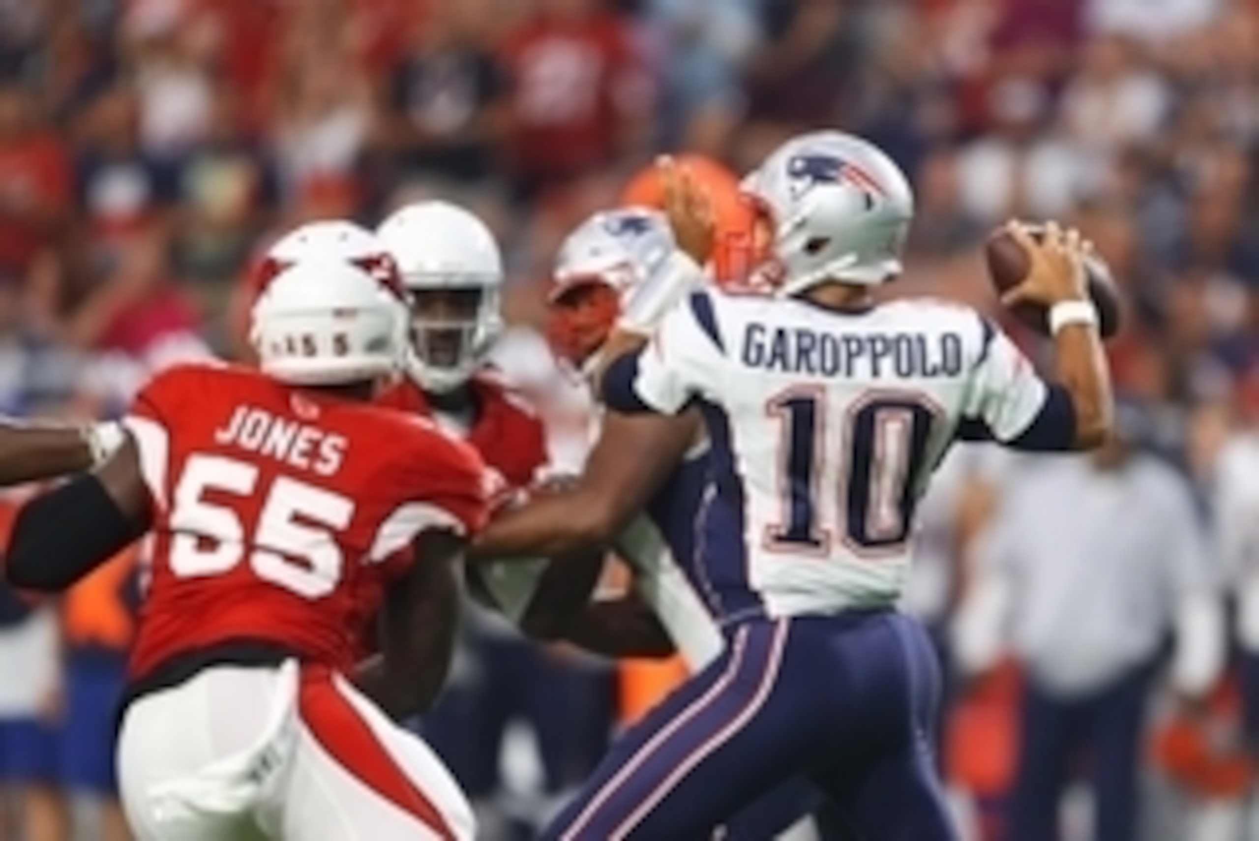 Sep 11, 2016; Glendale, AZ, USA; New England Patriots quarterback Jimmy Garoppolo (10) throws a pass in the first quarter against the Arizona Cardinals at University of Phoenix Stadium. Mandatory Credit: Mark J. Rebilas-USA TODAY Sports Sep 11, 2016; Glendale, AZ, USA; New England Patriots quarterback Jimmy Garoppolo (10) throws a pass in the first quarter against the Arizona Cardinals at University of Phoenix Stadium. Mandatory Credit: Mark J. Rebilas-USA TODAY Sports