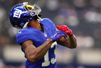 ARLINGTON, TX - SEPTEMBER 11:  Odell Beckham #13 of the New York Giants warms up prior to the game against the Dallas Cowboys at AT&T Stadium on September 11, 2016 in Arlington, Texas.  (Photo by Tom Pennington/Getty Images)