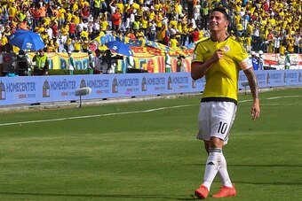 Colombia's James Rodriguez celebrates a goal against Venezuela during their WC 2018 football qualification match in Barranquilla, Colombia on September 1, 2016.  / AFP / Luis Acosta        (Photo credit should read LUIS ACOSTA/AFP/Getty Images)