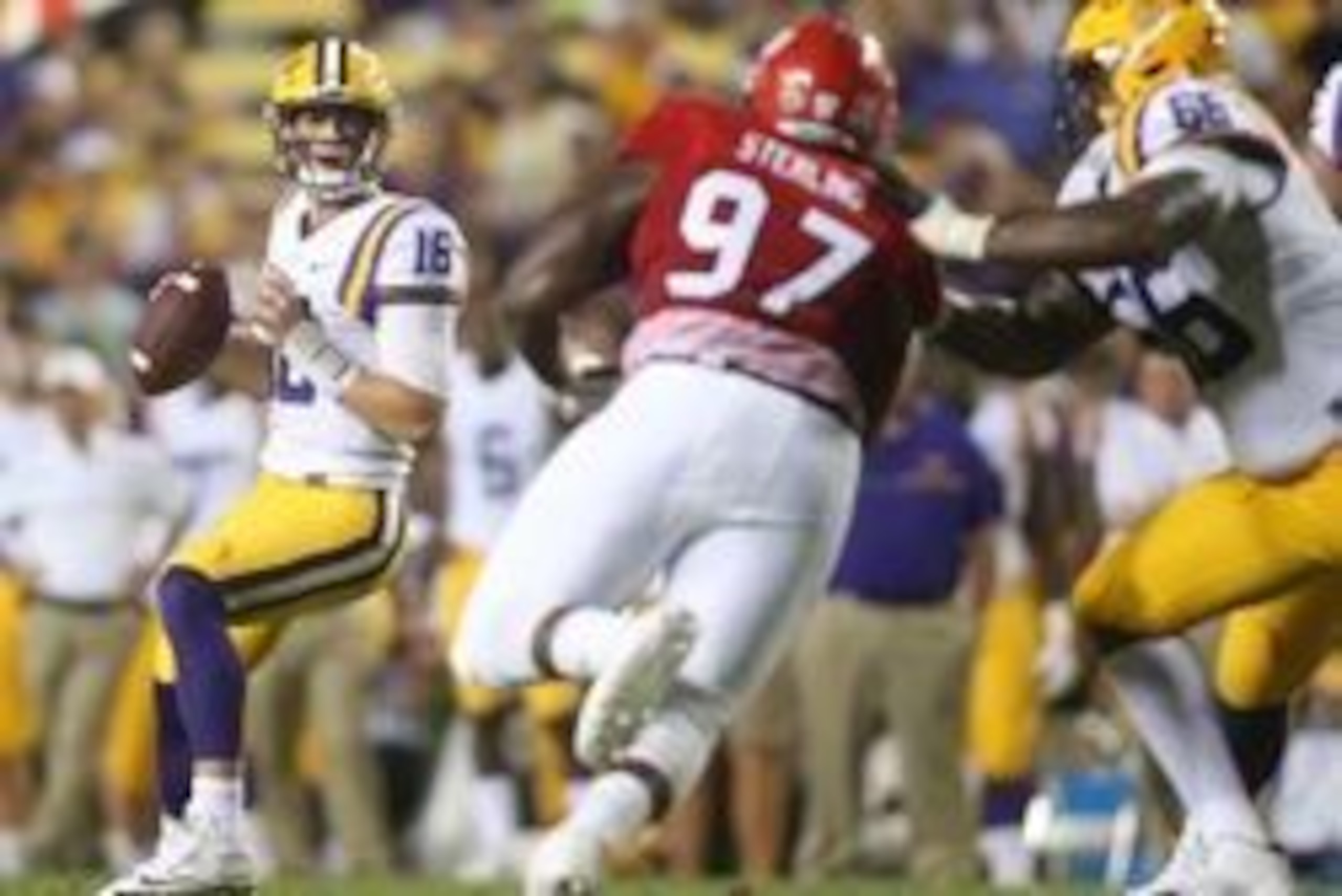 Sep 10, 2016; Baton Rouge, LA, USA; LSU Tigers quarterback Danny Etling (16) looks to pass the ball against the Jacksonville State Gamecocks in the second quarter at Tiger Stadium. Mandatory Credit: Crystal LoGiudice-USA TODAY Sports Sep 10, 2016; Baton Rouge, LA, USA; LSU Tigers quarterback Danny Etling (16) looks to pass the ball against the Jacksonville State Gamecocks in the second quarter at Tiger Stadium. Mandatory Credit: Crystal LoGiudice-USA TODAY Sports