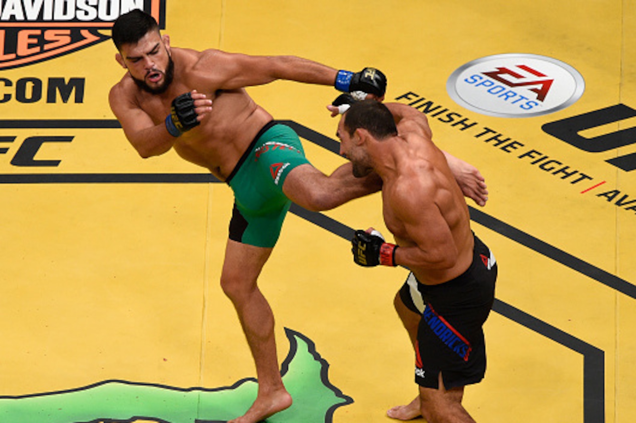 LAS VEGAS, NV - JULY 09: An overhead view of the Octagon as Kelvin Gastelum (left) kicks Johny Hendricks during the UFC 200 event on July 9, 2016 at T-Mobile Arena in Las Vegas, Nevada.  (Photo by Jeff Bottari/Zuffa LLC/Zuffa LLC via Getty Images)