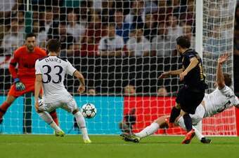 Bernardo Silva cut Spurs apart to give Monaco a one-nil lead.