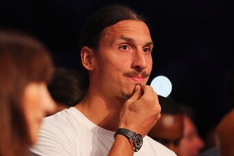 LONDON, ENGLAND - SEPTEMBER 10:  Manchester United footballer Zlatan Ibrahimovic looks on from ringside at The O2 Arena on September 10, 2016 in London, England.  (Photo by Richard Heathcote/Getty Images)