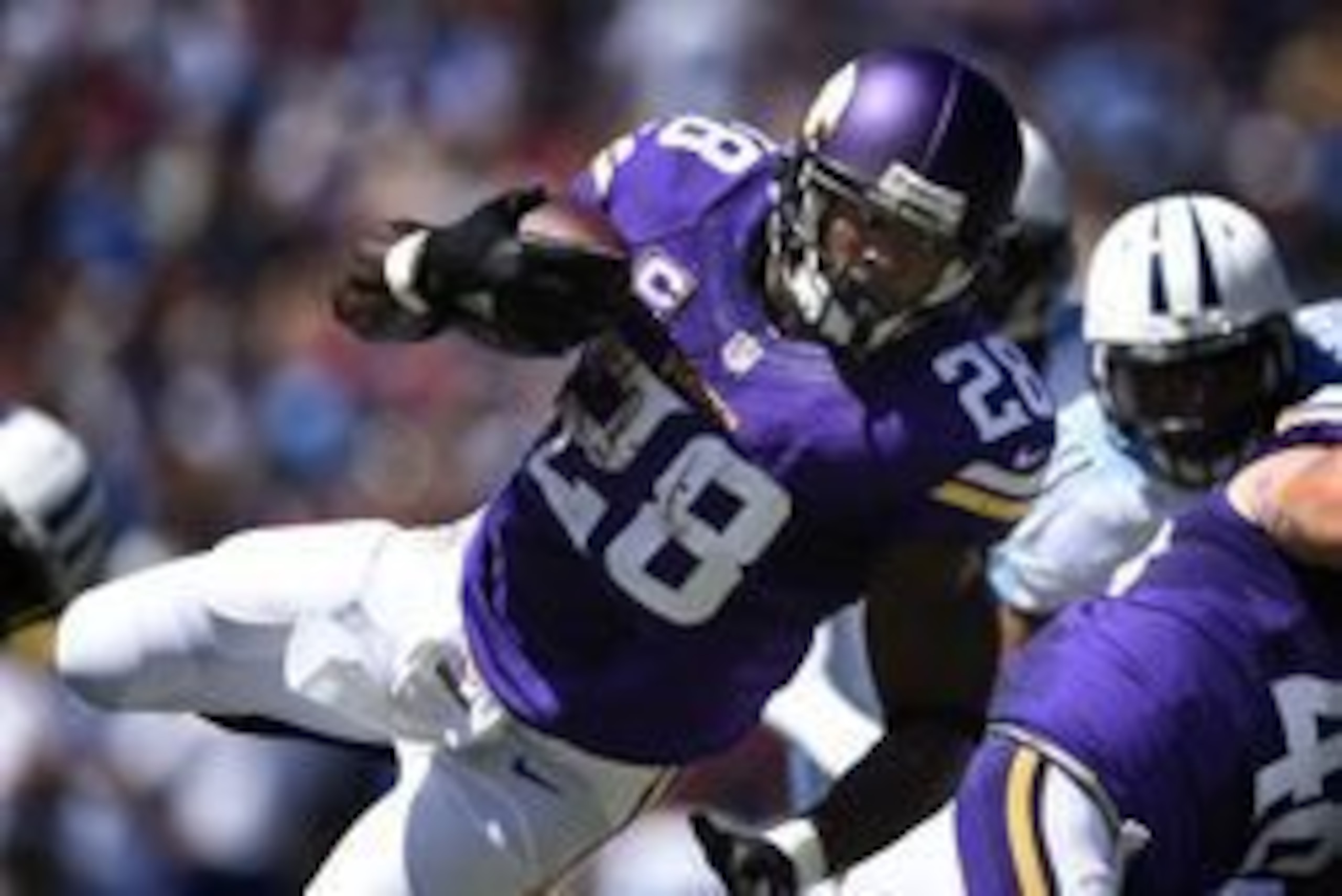 Sep 11, 2016; Nashville, TN, USA; Minnesota Vikings running back Adrian Peterson (28) carries the ball against the Tennessee Titans at Nissan Stadium. Mandatory Credit: Andrew Nelles/The Tennessean-USA TODAY Sports