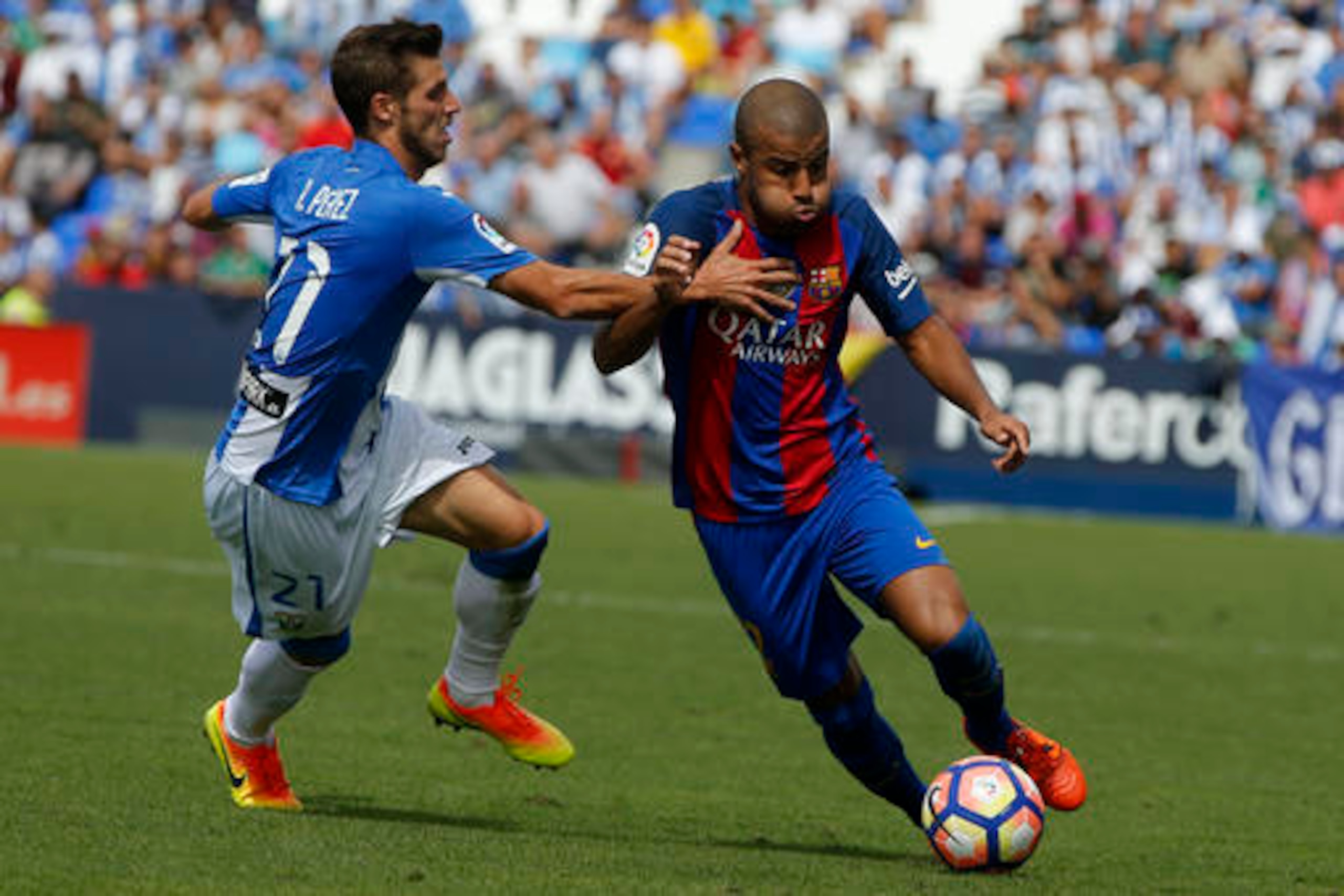 Rafinha was more focused on attack than defence.
