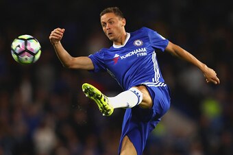 LONDON, ENGLAND - SEPTEMBER 16:  Nemanja Matic of Chelsea in action during the Premier League match between Chelsea and Liverpool at Stamford Bridge on September 16, 2016 in London, England.  (Photo by Clive Rose/Getty Images)