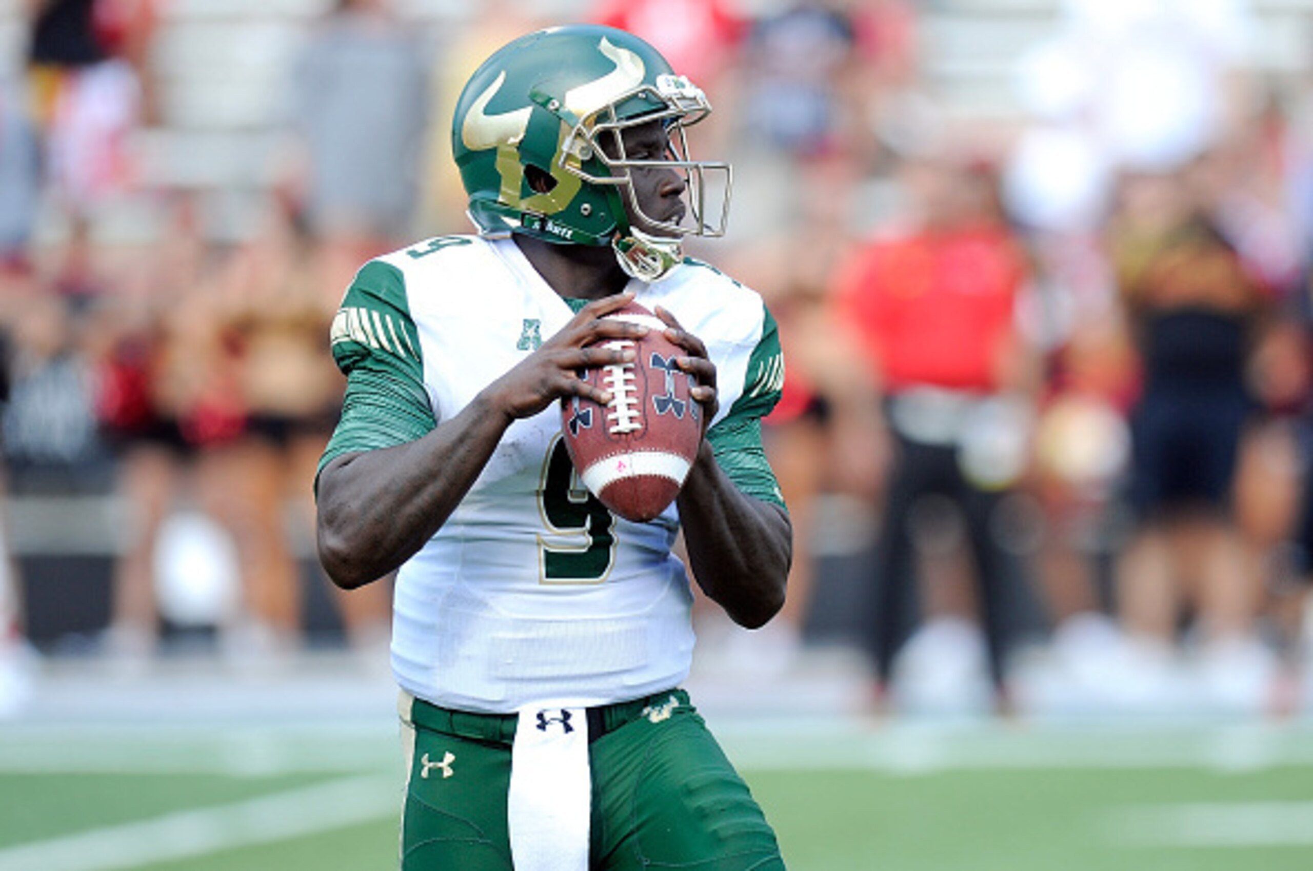 COLLEGE PARK, MD - SEPTEMBER 19: Quinton Flowers #9 of the South Florida Bulls drops back to pass against the Maryland Terrapins at Byrd Stadium on September 19, 2015 in College Park, Maryland.  (Photo by G Fiume/Maryland Terrapins/Getty Images)