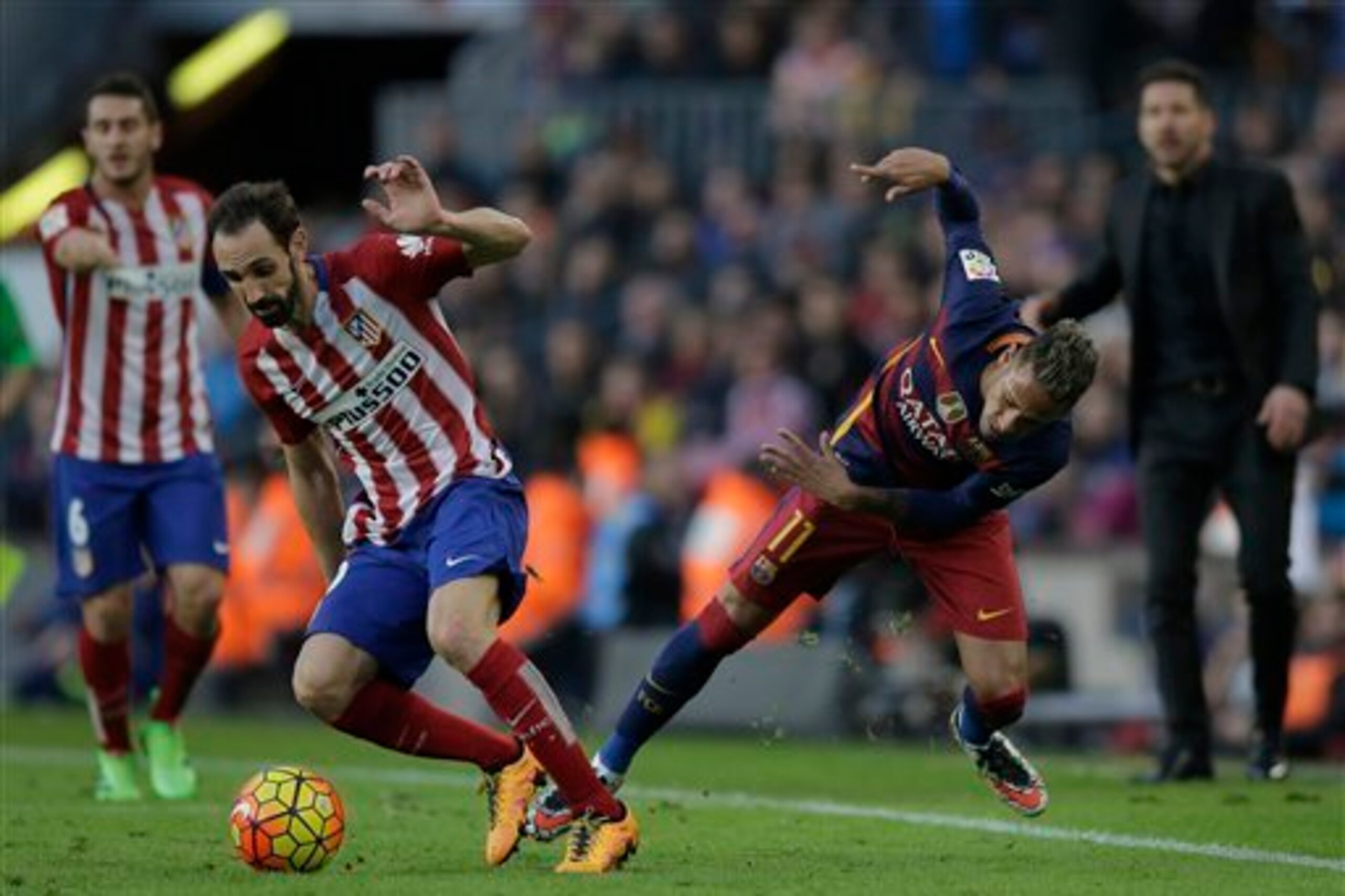 Neymar will be looking to give Juanfran a torrid time.