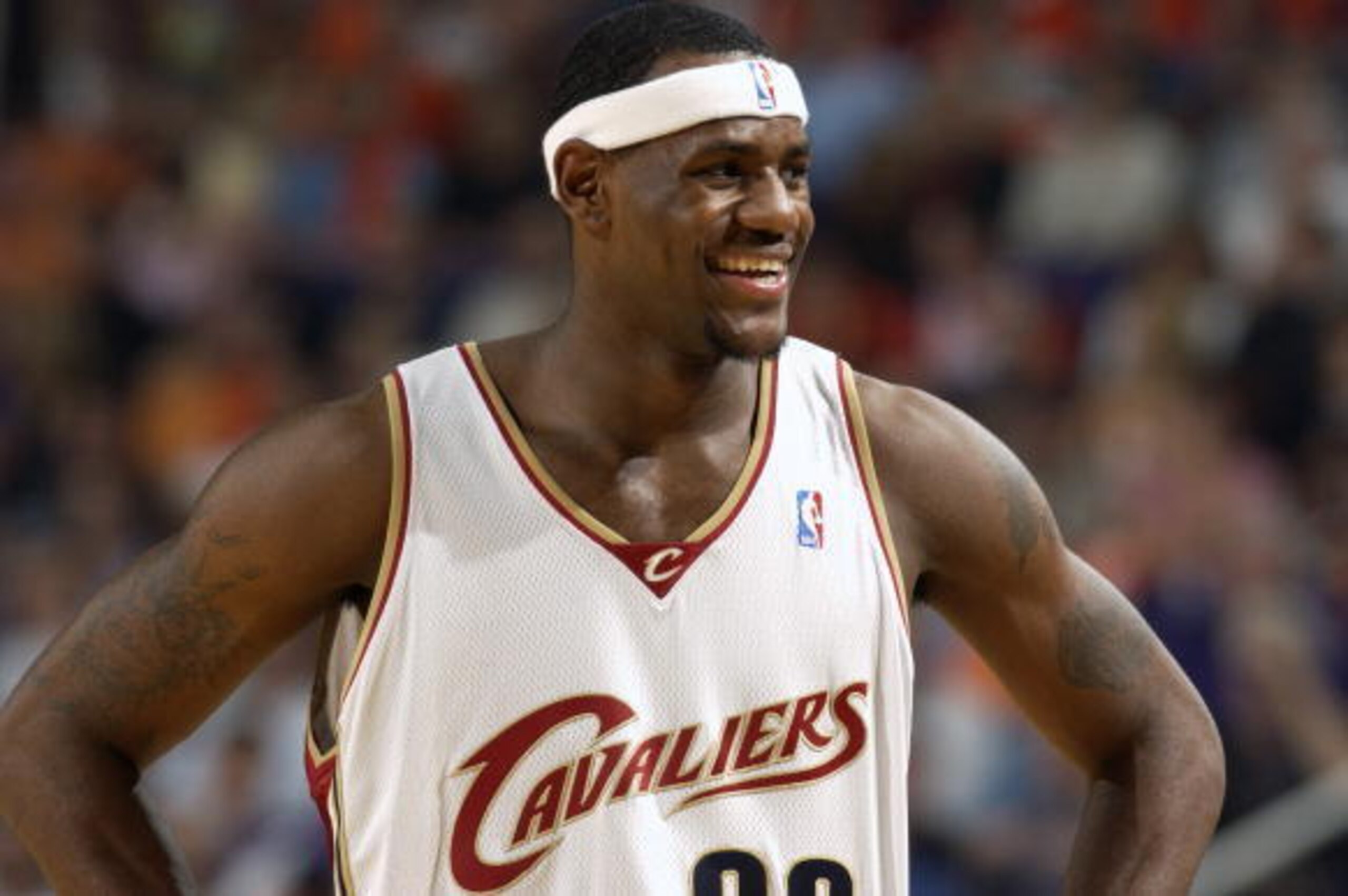 PHOENIX - OCTOBER 30:  LeBron James #23 of the Cleveland Cavaliers smiles during the game against the Phoenix Suns at America West Arena on October 30, 2003 in Phoenix, Arizona.  The Suns won 95-86.  NOTE TO USER: User expressly acknowledges and agrees th