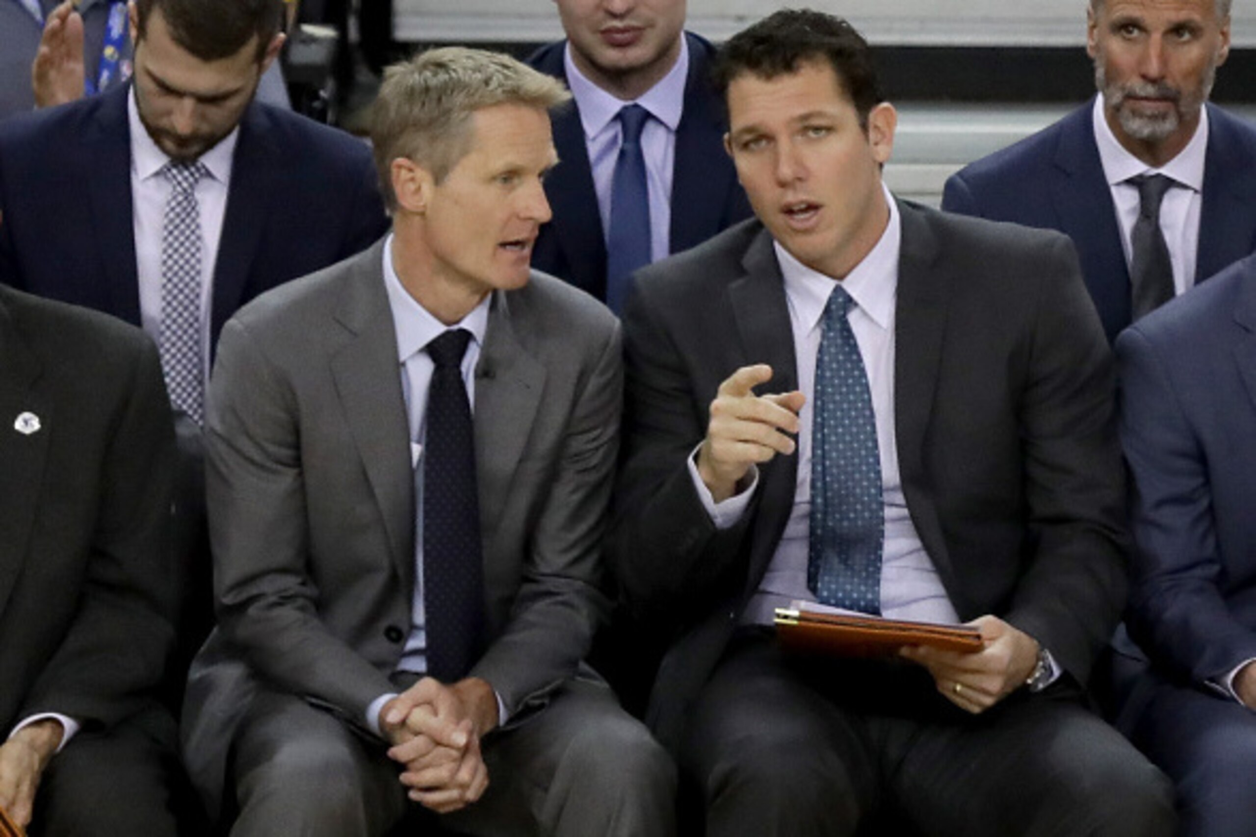 OAKLAND, CA - JUNE 02:  Head coach Steve Kerr of the Golden State Warriors talks with assistant coach Luke Walton while taking on the Cleveland Cavaliers in Game 1 of the 2016 NBA Finals at ORACLE Arena on June 2, 2016 in Oakland, California. NOTE TO USER