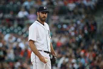 DETROIT, MI - AUGUST 27: Justin Verlander #35 of the Detroit Tigers pitches during the first inning of the game against Los Angeles Angels on August 27, 2016 at Comerica Park in Detroit, Michigan. The Tigers defeated the Angels 4-2. (Photo by Leon Halip/G