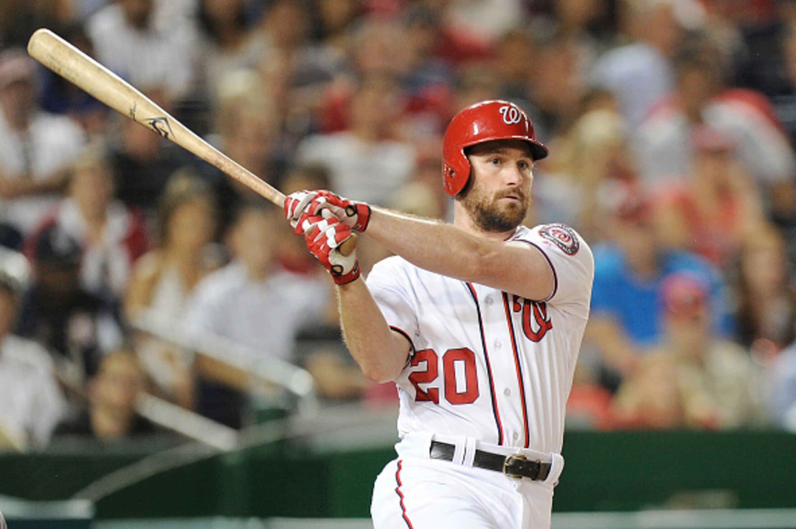 WASHINGTON, DC - SEPTEMBER 13:  Daniel Murphy #20 of the Washington Nationals bats against the New York Mets at Nationals Park on September 13, 2016 in Washington, DC. (Photo by G Fiume/Getty Images)