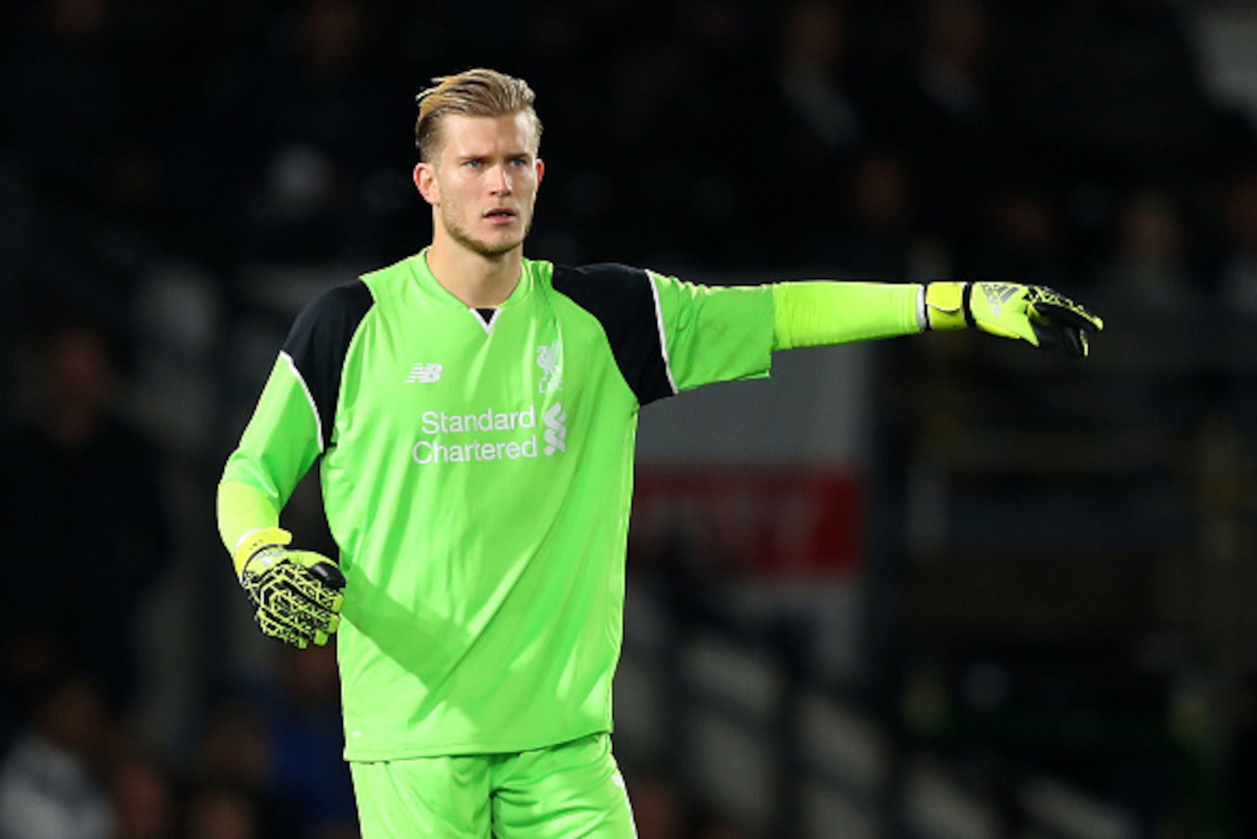 DERBY, ENGLAND - SEPTEMBER 20:  Loris Karius of Liverpool in action during the EFL Cup Third Round match between Derby County and Liverpool at iPro Stadium on September 20, 2016 in Derby, England.  (Photo by Richard Heathcote/Getty Images)