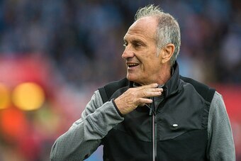 SWANSEA, WALES - SEPTEMBER 24: Francesco Guidolin, Manager of Swansea City reacts during the Premier League match between Swansea City and Manchester City at The Liberty Stadium on September 24, 2016 in Swansea, Wales. (Photo by Athena Pictures/Getty Imag