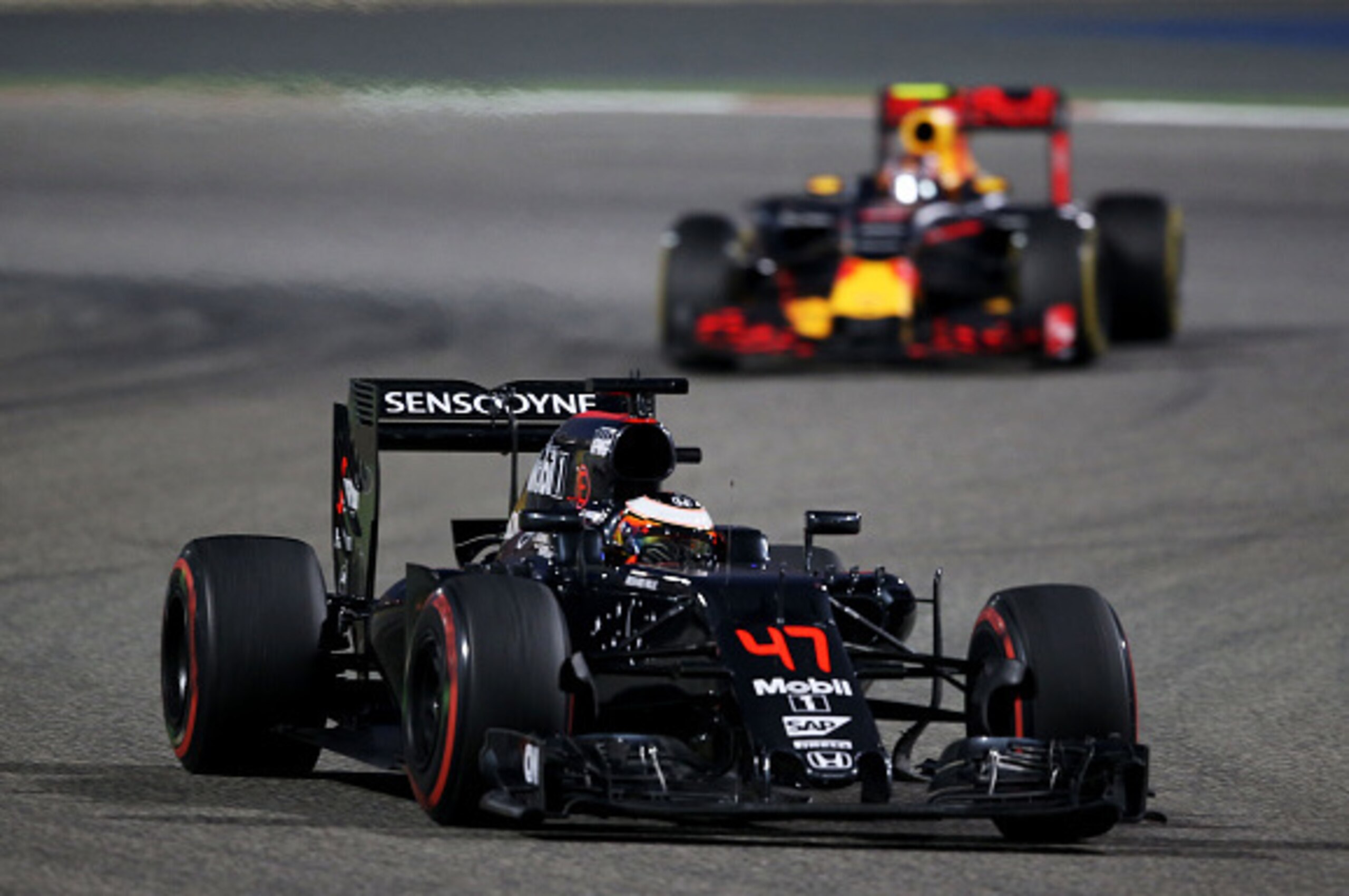 SAKHIR, BAHRAIN - APRIL 03: Stoffel Vandoorne of Belgium drives the (47) McLaren Honda Formula 1 Team McLaren MP4-31 Honda RA616H Hybrid turbo on track during the Bahrain Formula One Grand Prix at Bahrain International Circuit on April 3, 2016 in Sakhir, 