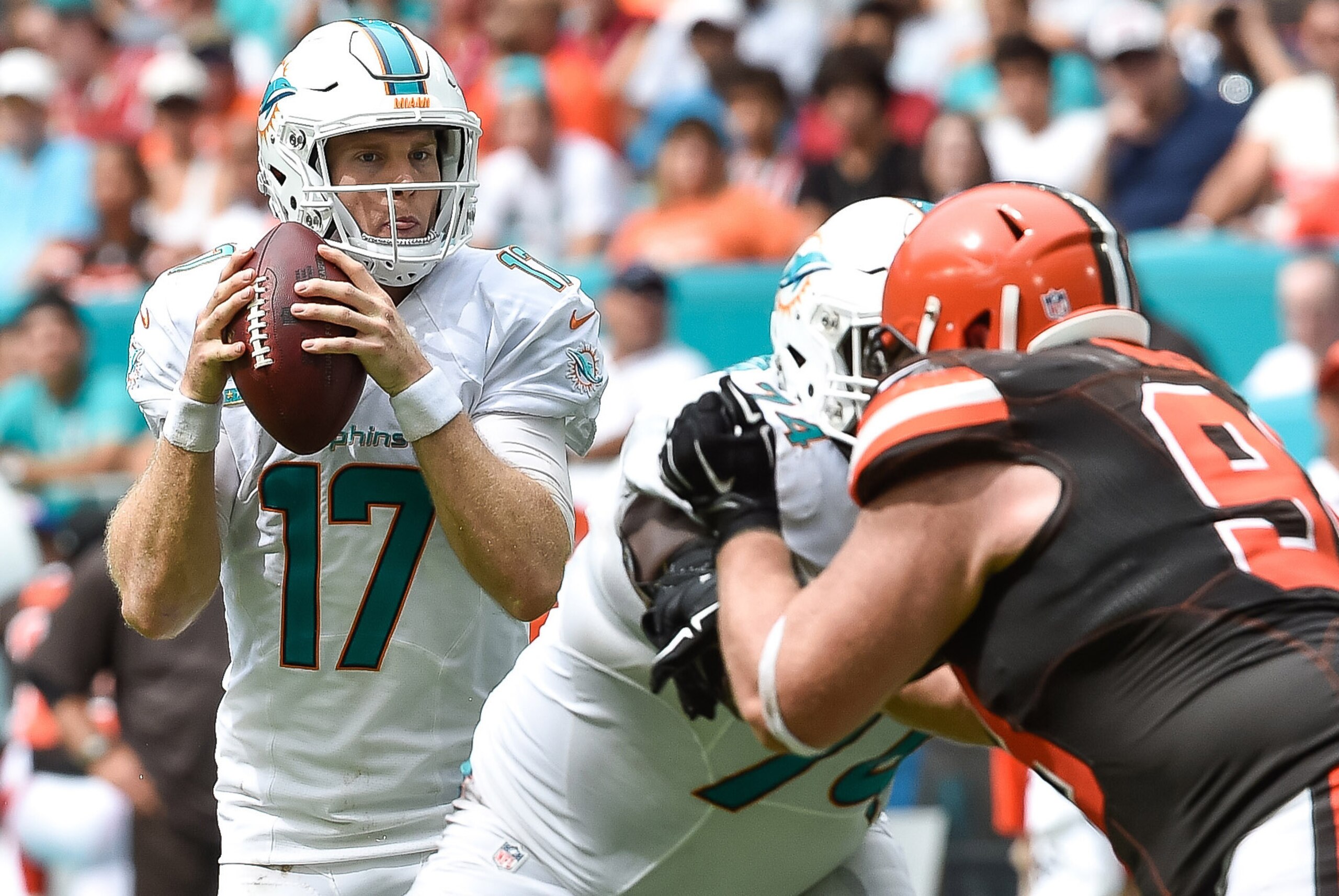 Sep 25, 2016; Miami Gardens, FL, USA;  Miami Dolphins quarterback Ryan Tannehill (17) throws a pass during the second half against Cleveland Browns at Hard Rock Stadium. Mandatory Credit: Steve Mitchell-USA TODAY Sports