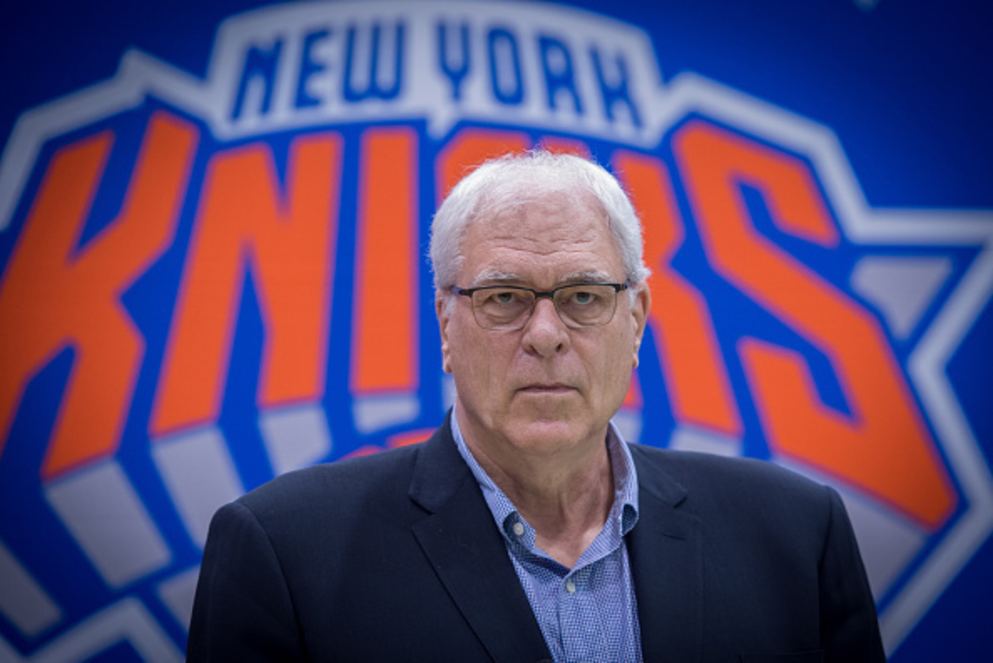 New York Knicks President Phil Jackson speaks with the media att Madison Square Garden training center on July 8, 2016 in Tarrytown, New York. / AFP / Bryan R. Smith        (Photo credit should read BRYAN R. SMITH/AFP/Getty Images)