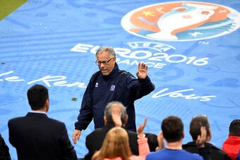 PARIS, FRANCE - JULY 03:  Lars Lagerback head coach of Iceland waves to fans after the UEFA EURO 2016 quarter final match between France and Iceland at Stade de France on July 3, 2016 in Paris, France.  (Photo by Michael Regan/Getty Images)