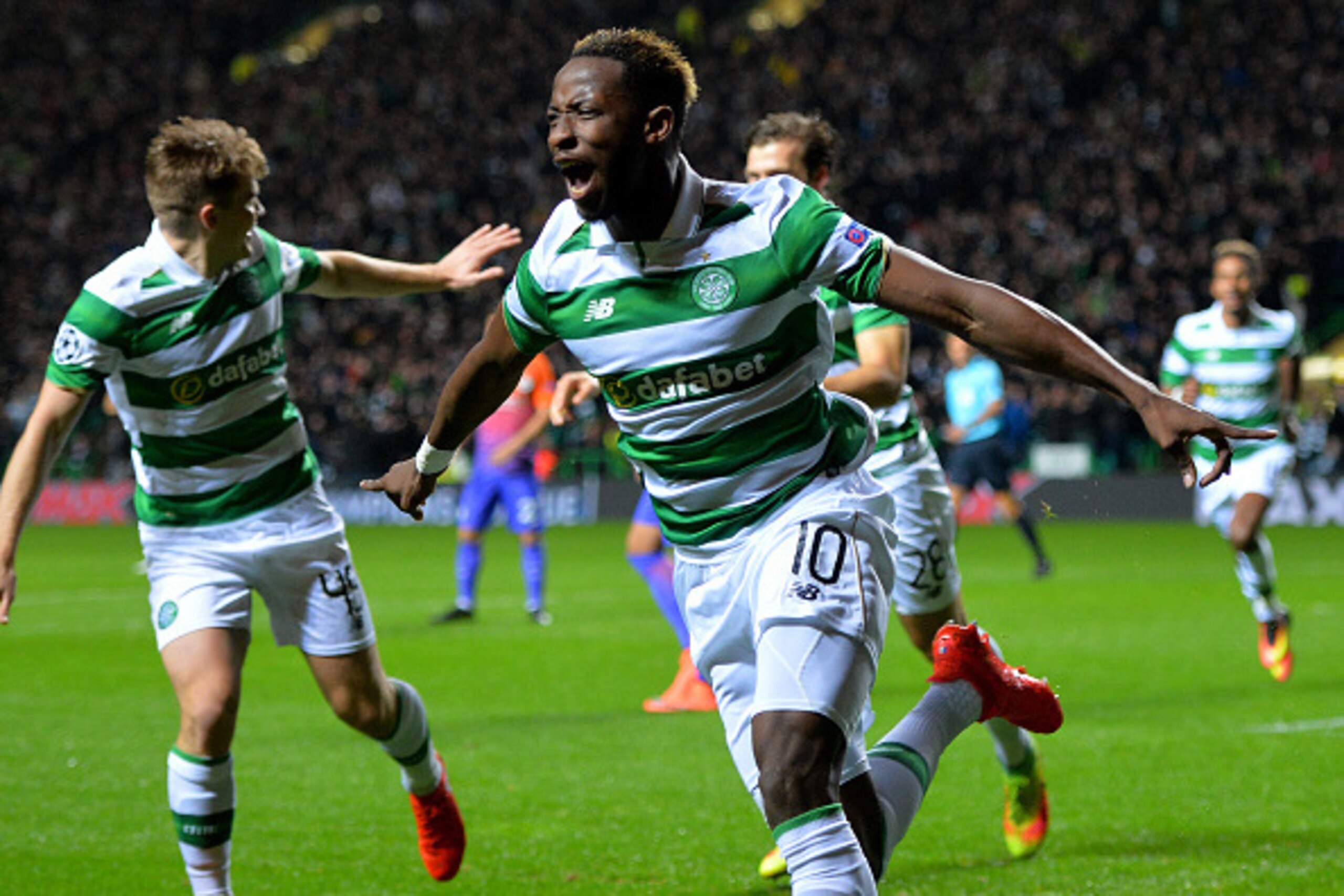 GLASGOW, SCOTLAND - SEPTEMBER 28:  Moussa Dembele of Celtic celebrates after scoring the opening goal during the UEFA Champions League group C match between Celtic FC and Manchester City FC at Celtic Park on September 28, 2016 in Glasgow, Scotland.  (Phot